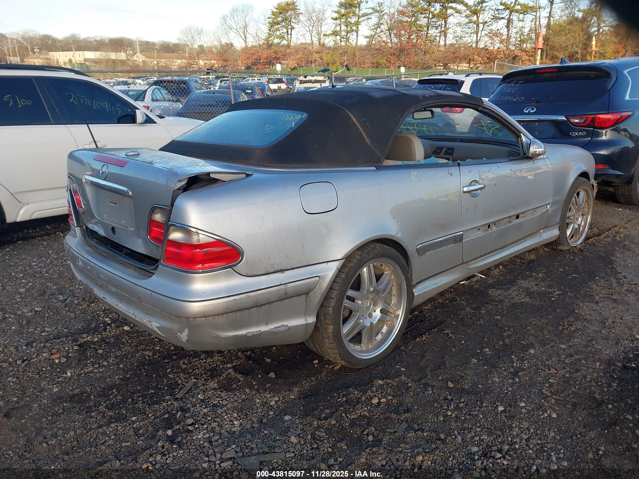 MERCEDES-BENZ CLK image 4