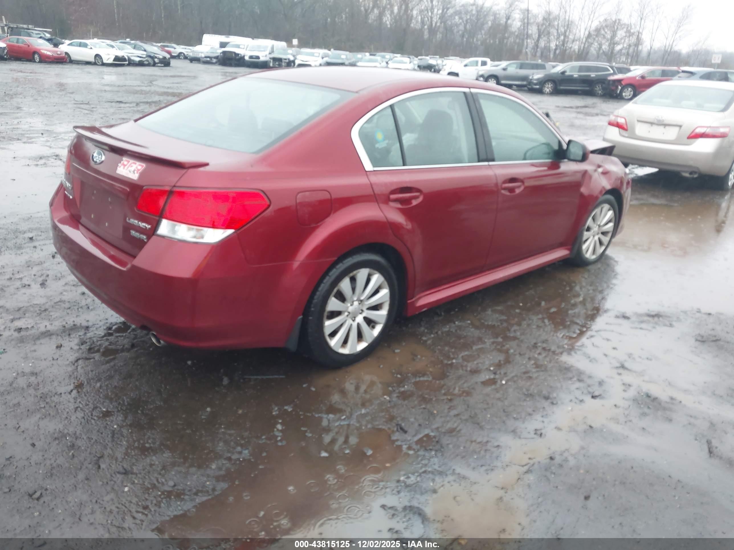 SUBARU LEGACY image 4