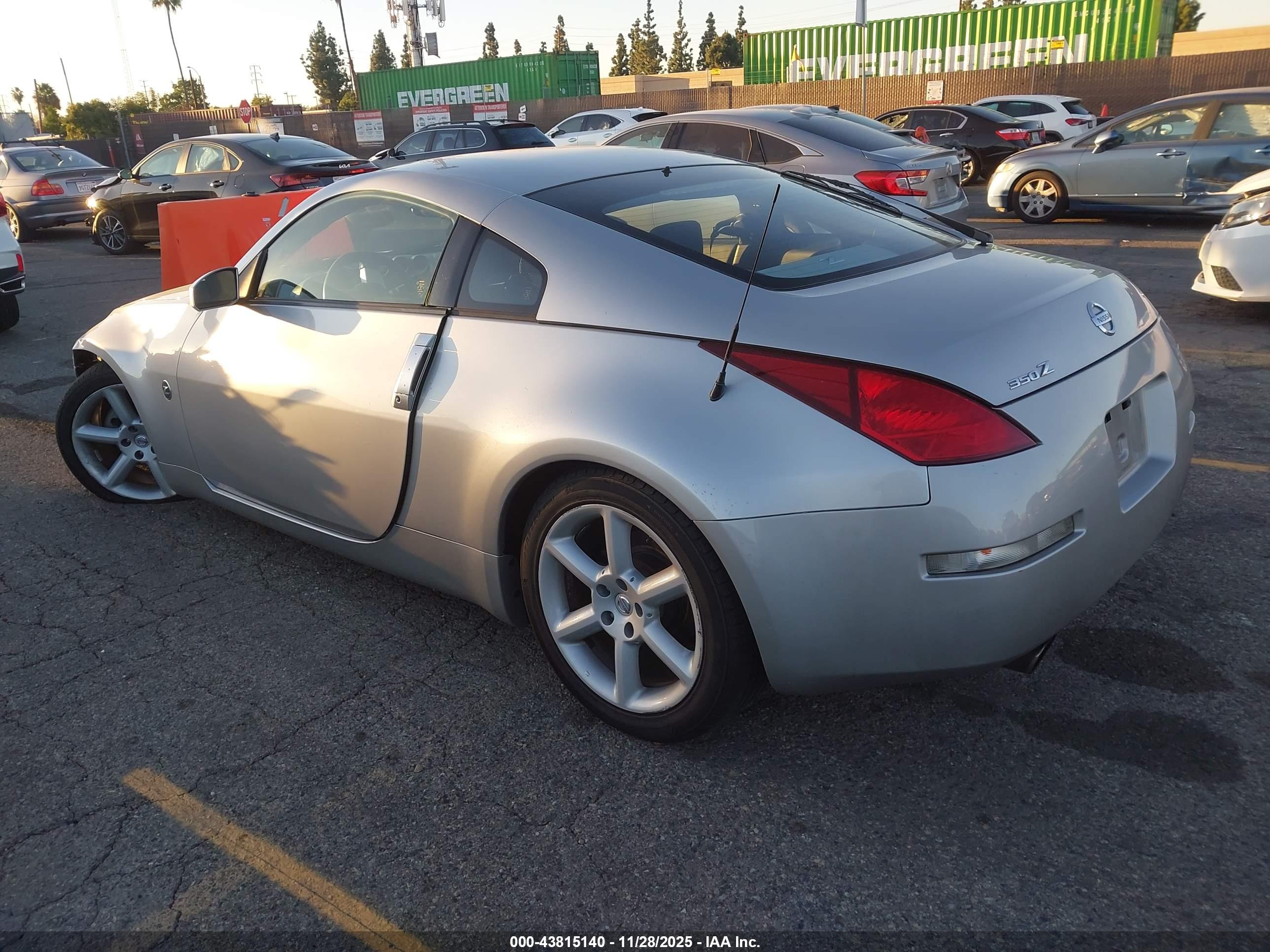 NISSAN 350Z image 3