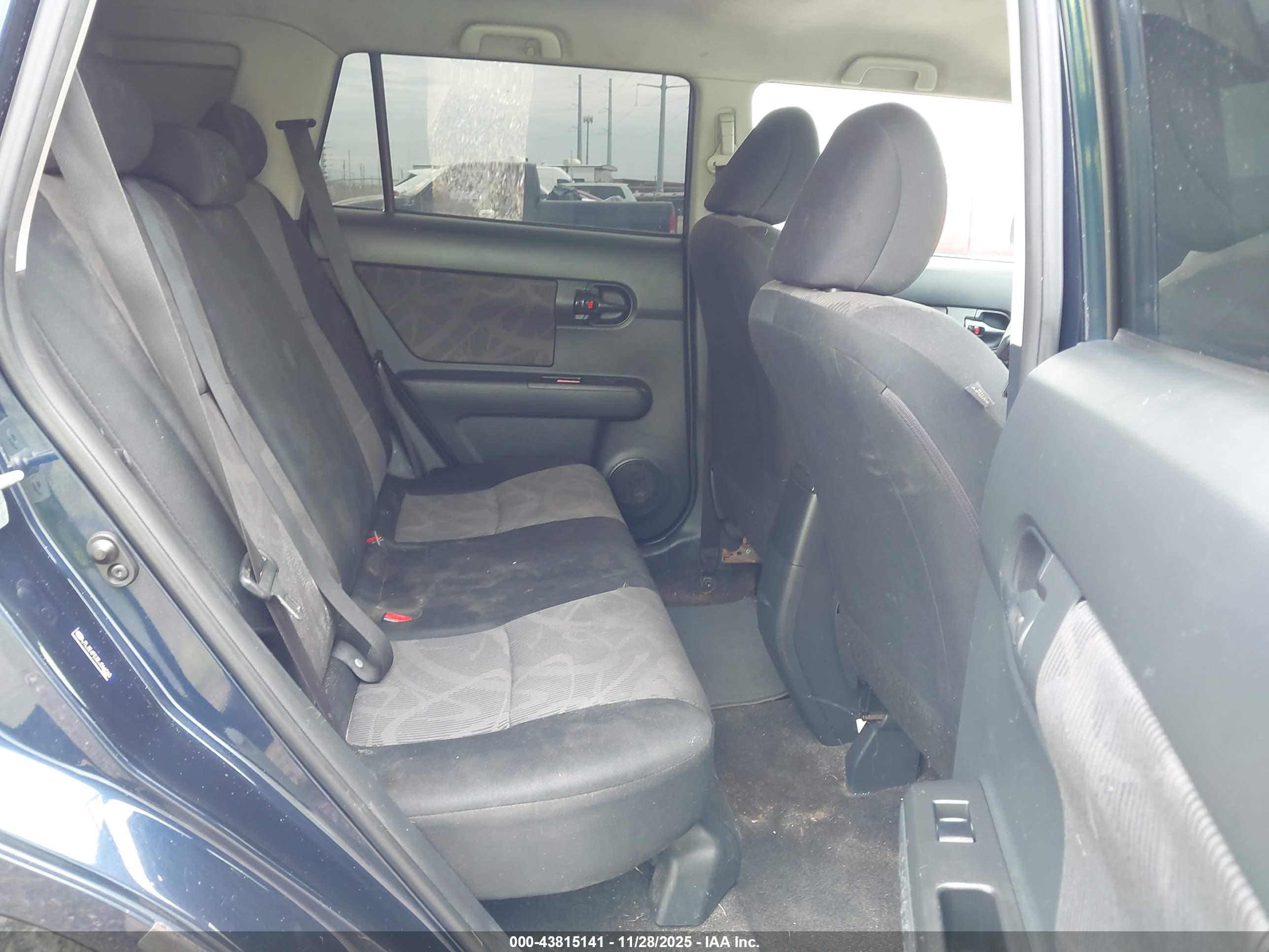 SCION XB image 8