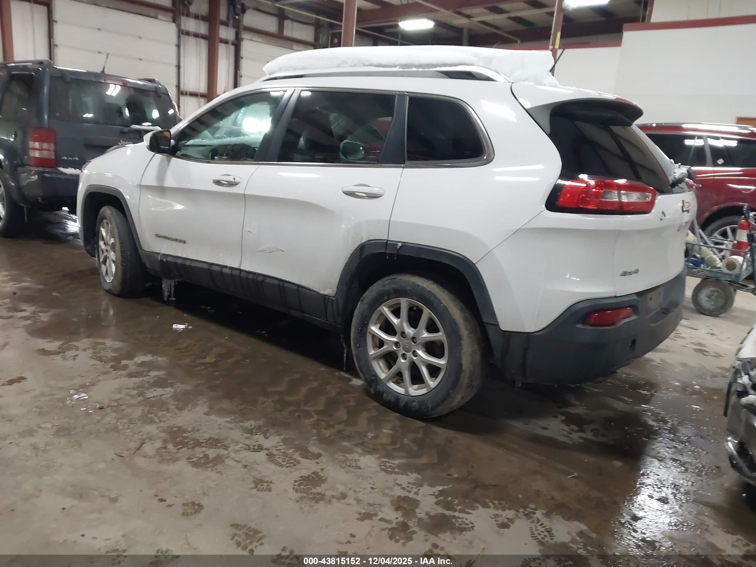 JEEP CHEROKEE image 3