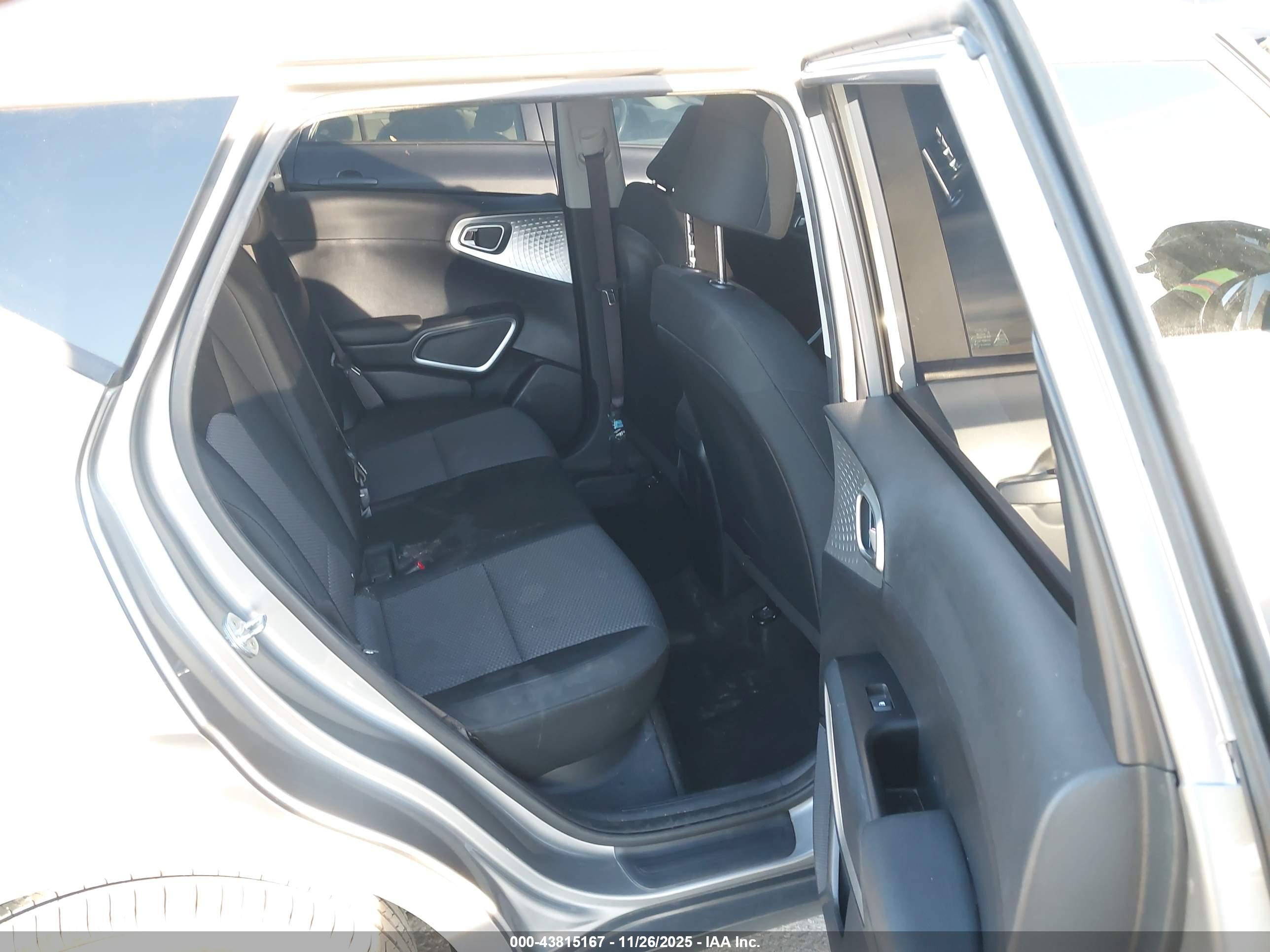 KIA SOUL image 8