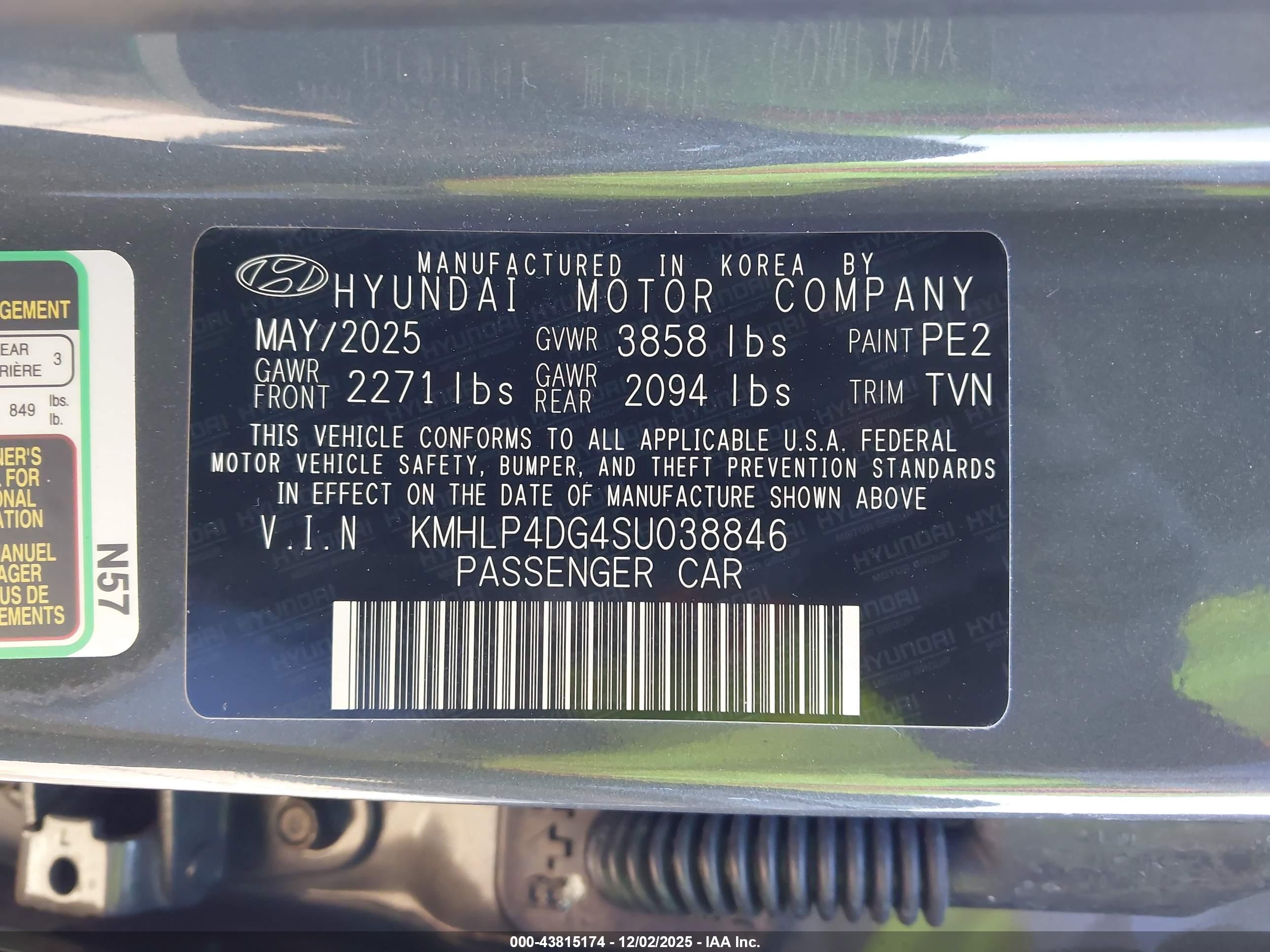 HYUNDAI ELANTRA image 9