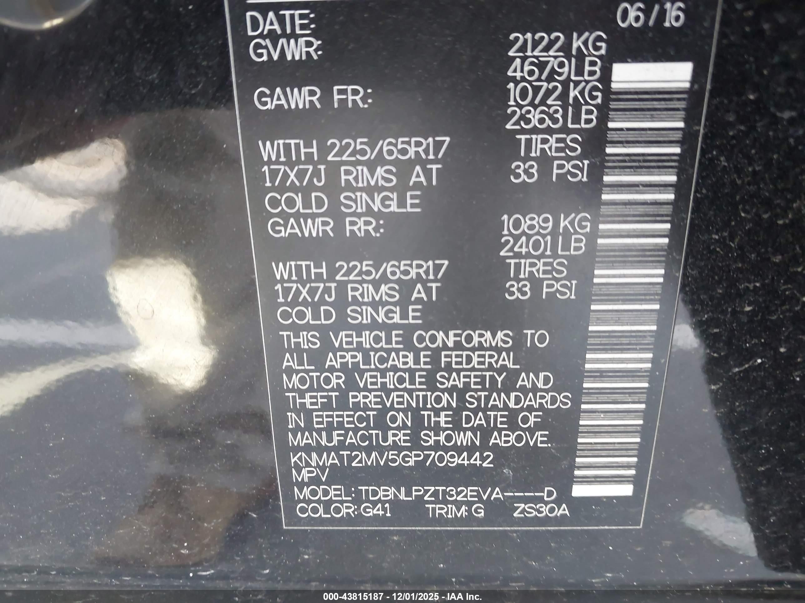 NISSAN ROGUE image 9