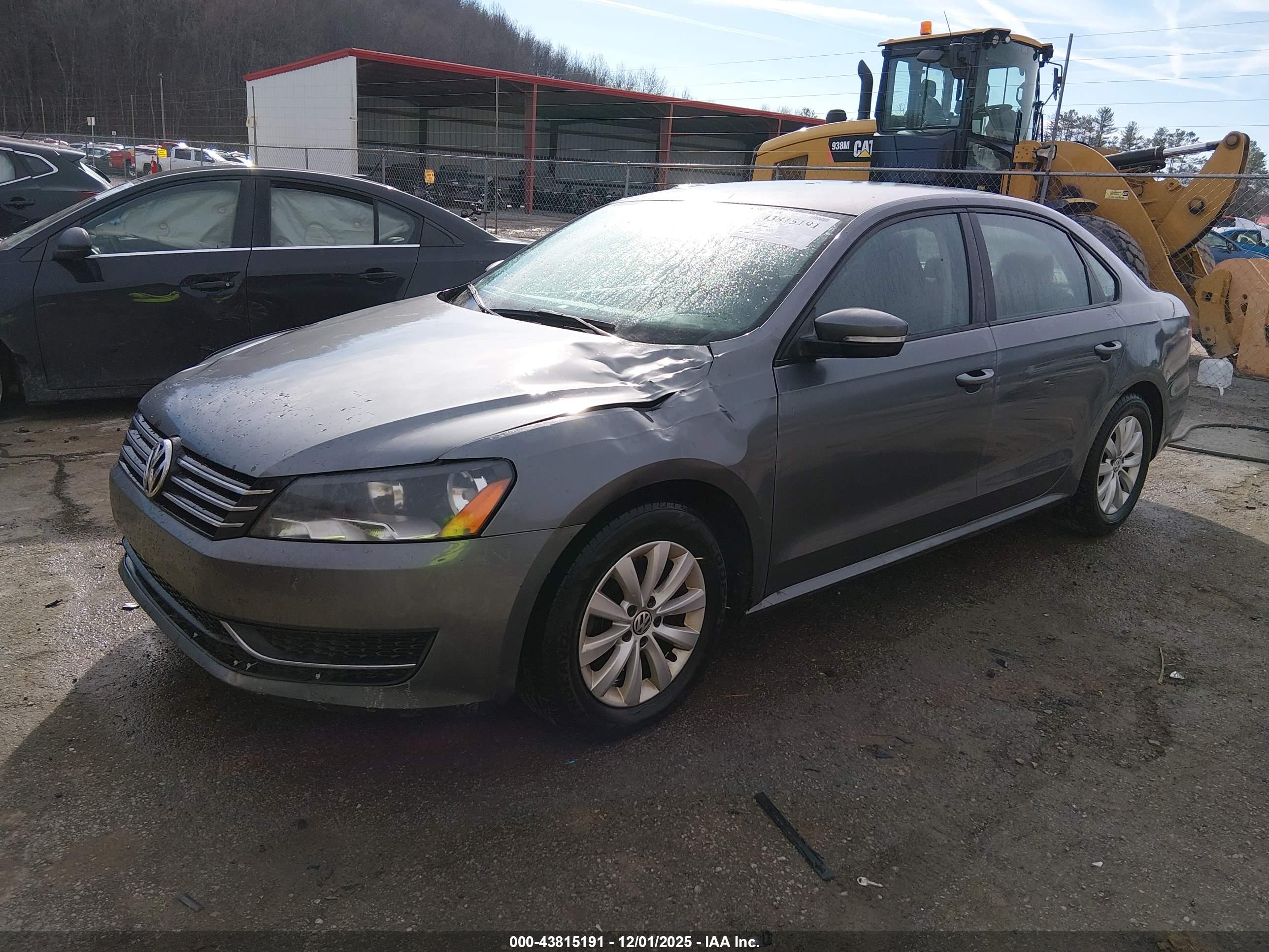 VOLKSWAGEN PASSAT image 2