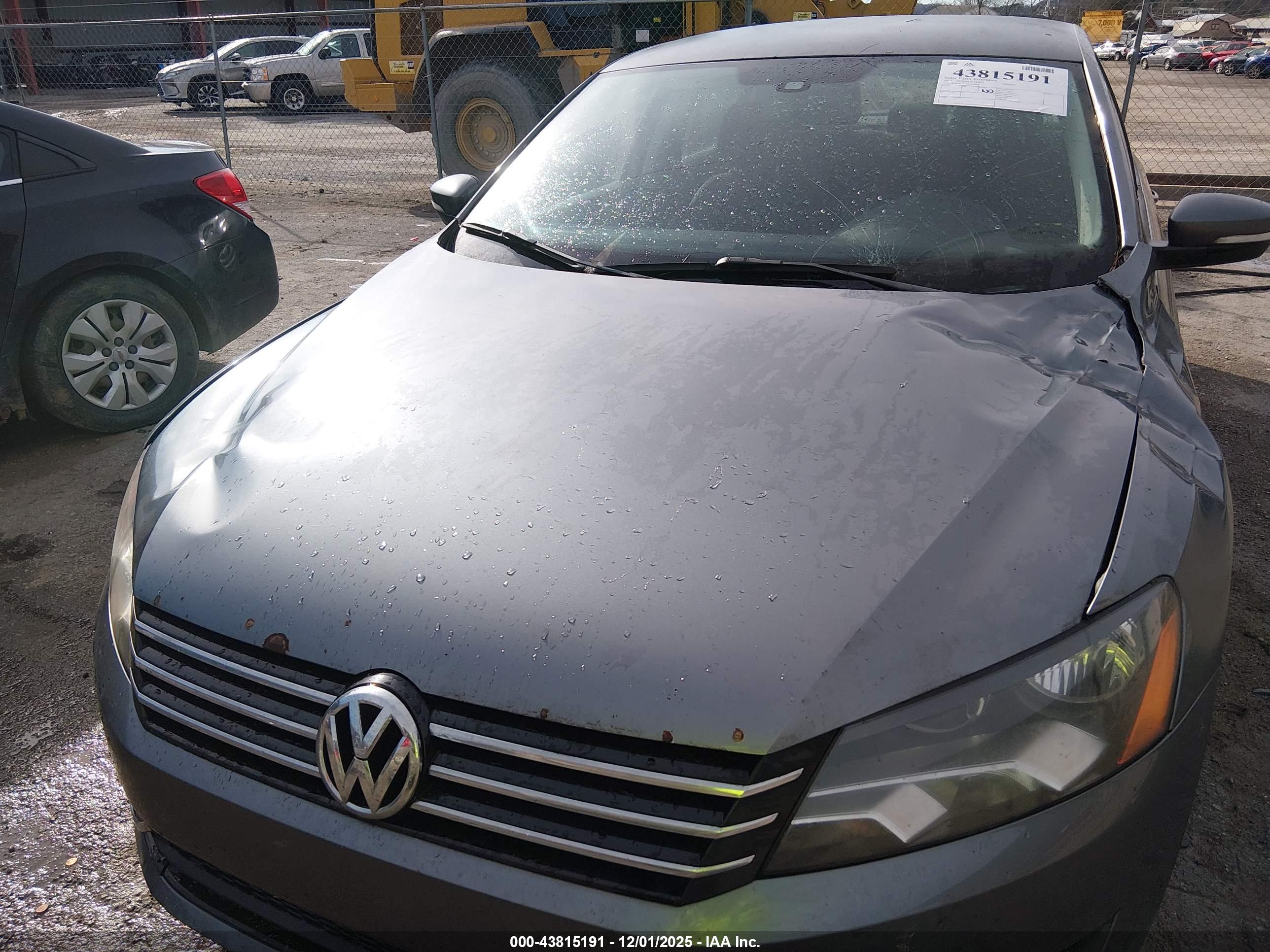 VOLKSWAGEN PASSAT image 6