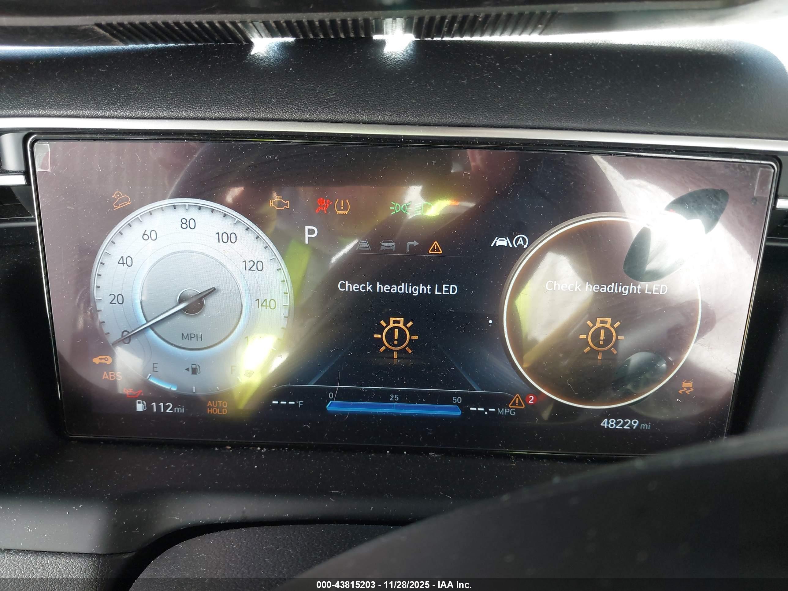 HYUNDAI TUCSON image 7