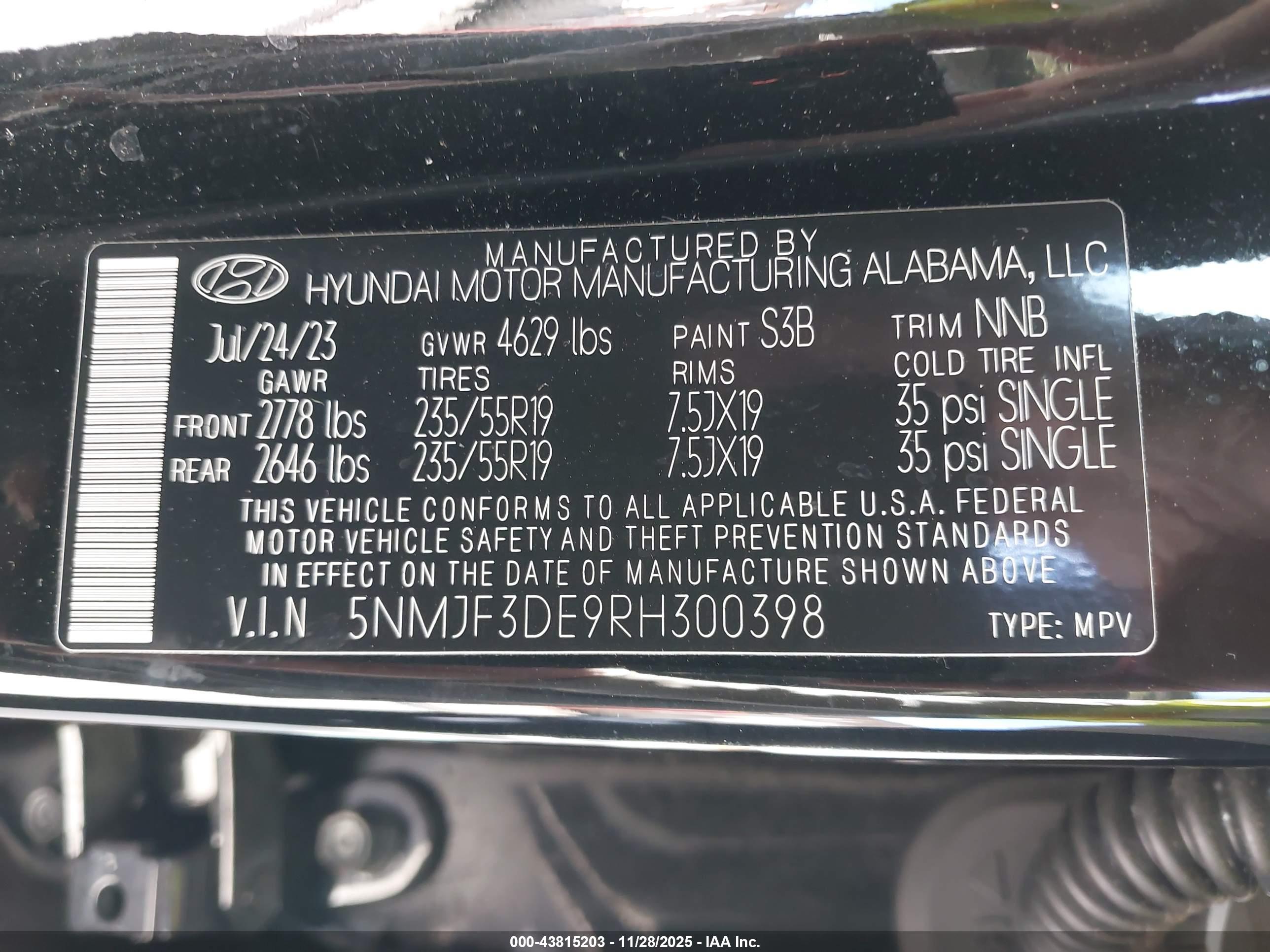 HYUNDAI TUCSON image 9