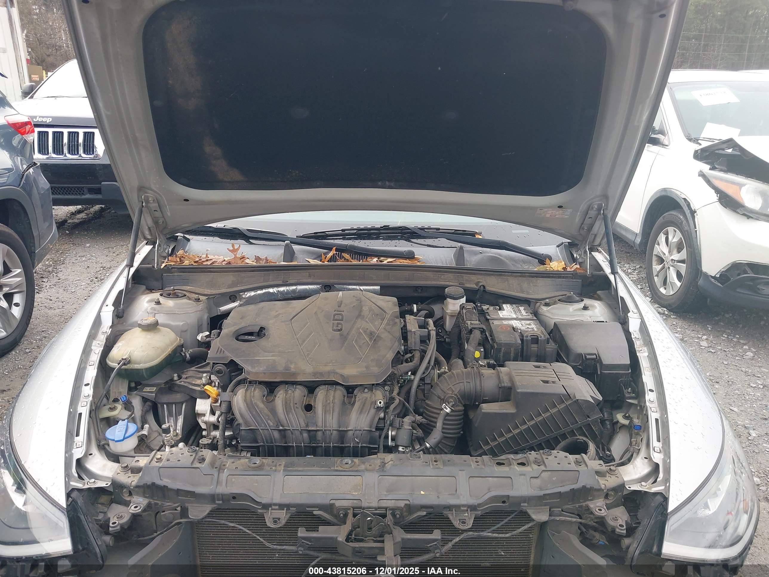 HYUNDAI SONATA image 10