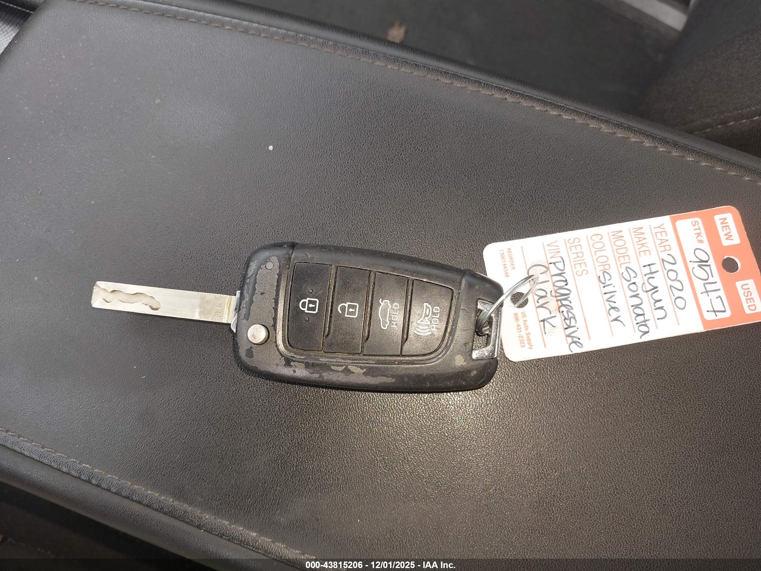 HYUNDAI SONATA image 11