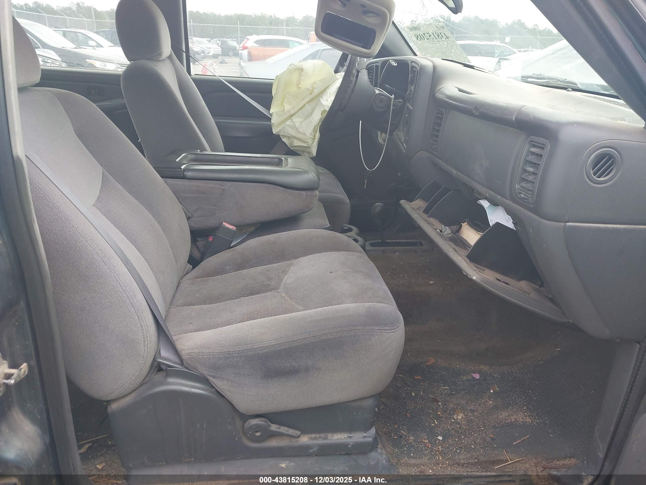 GMC SIERRA image 5