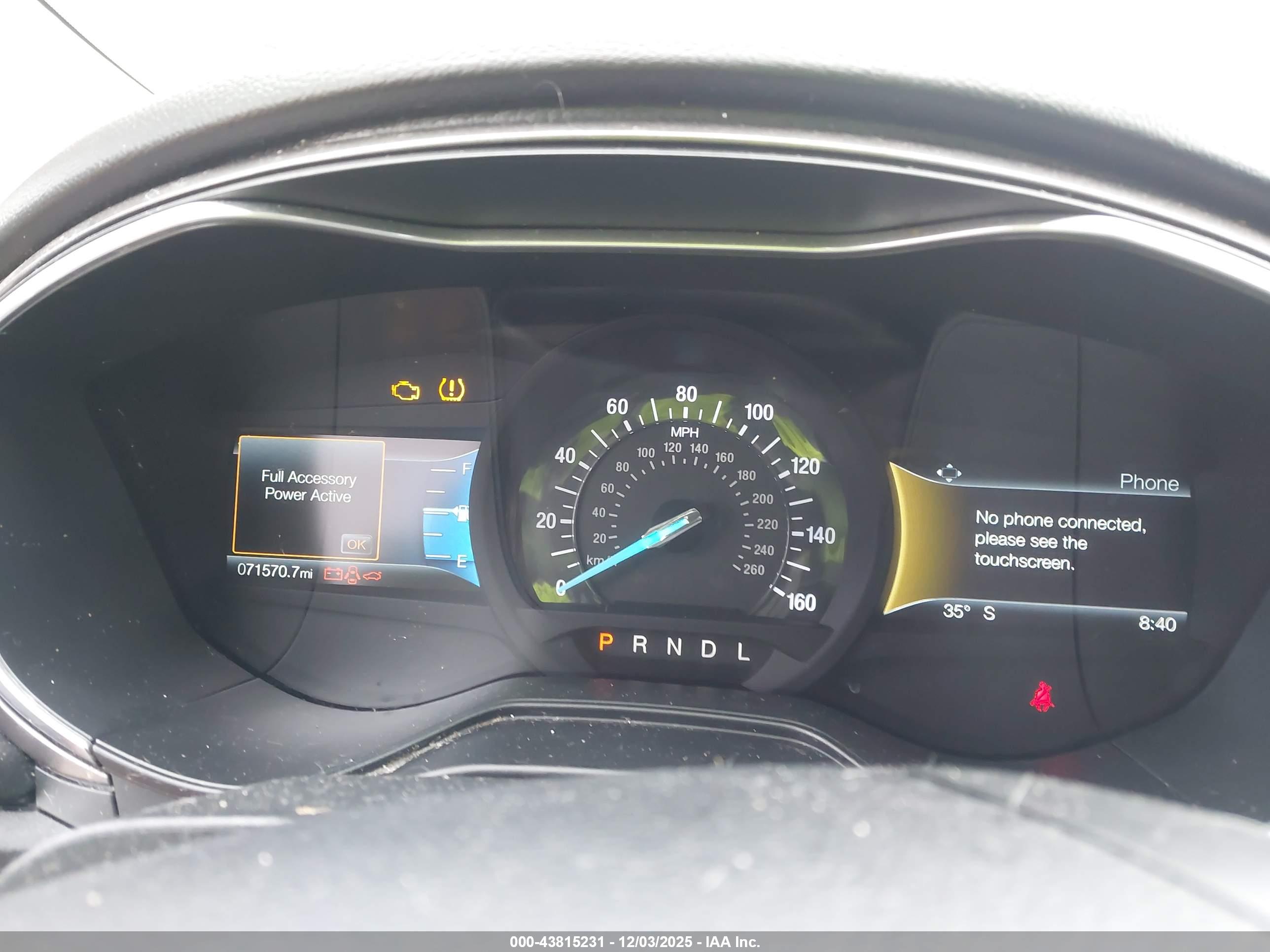 FORD FUSION image 7