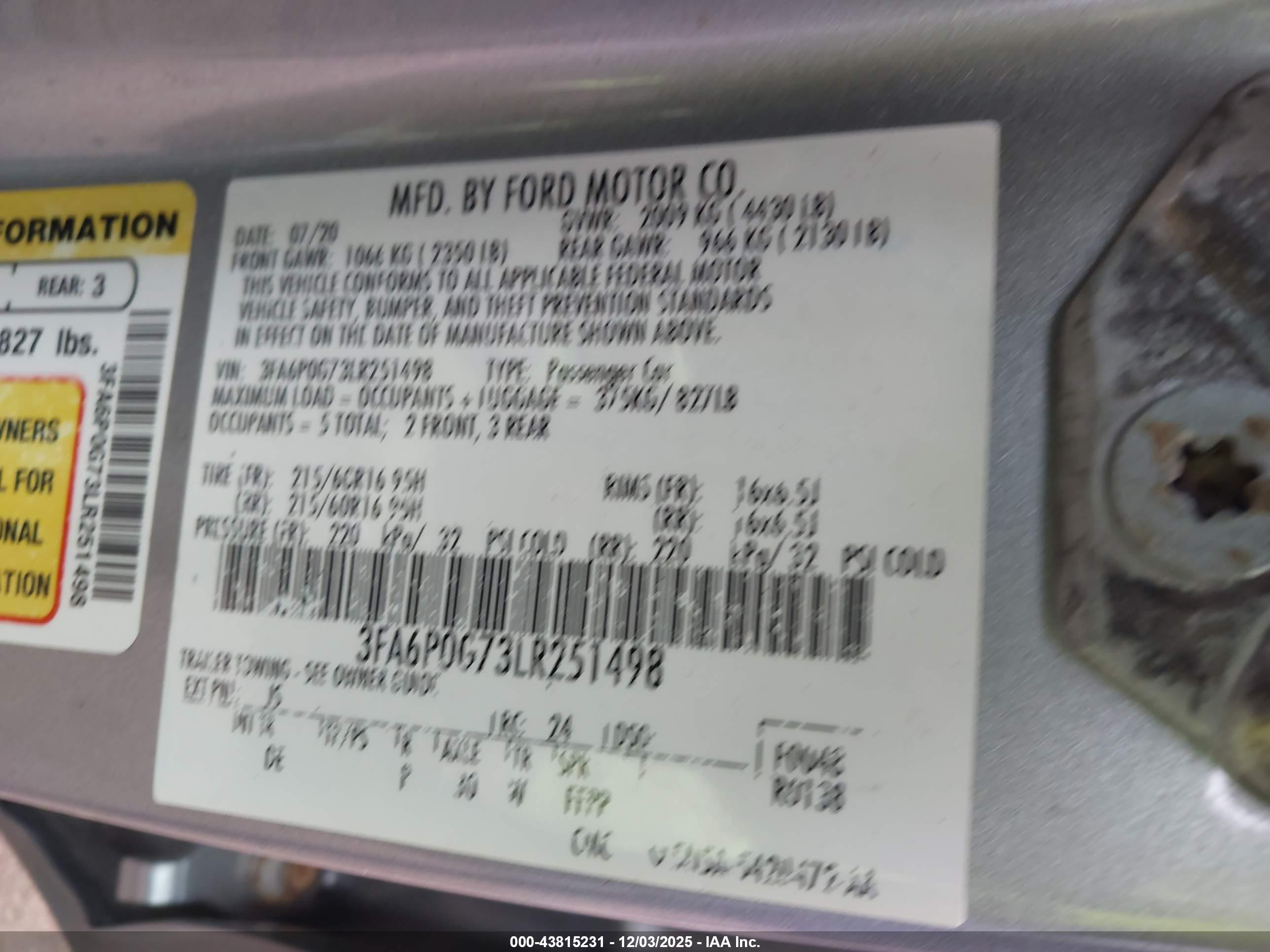 FORD FUSION image 9