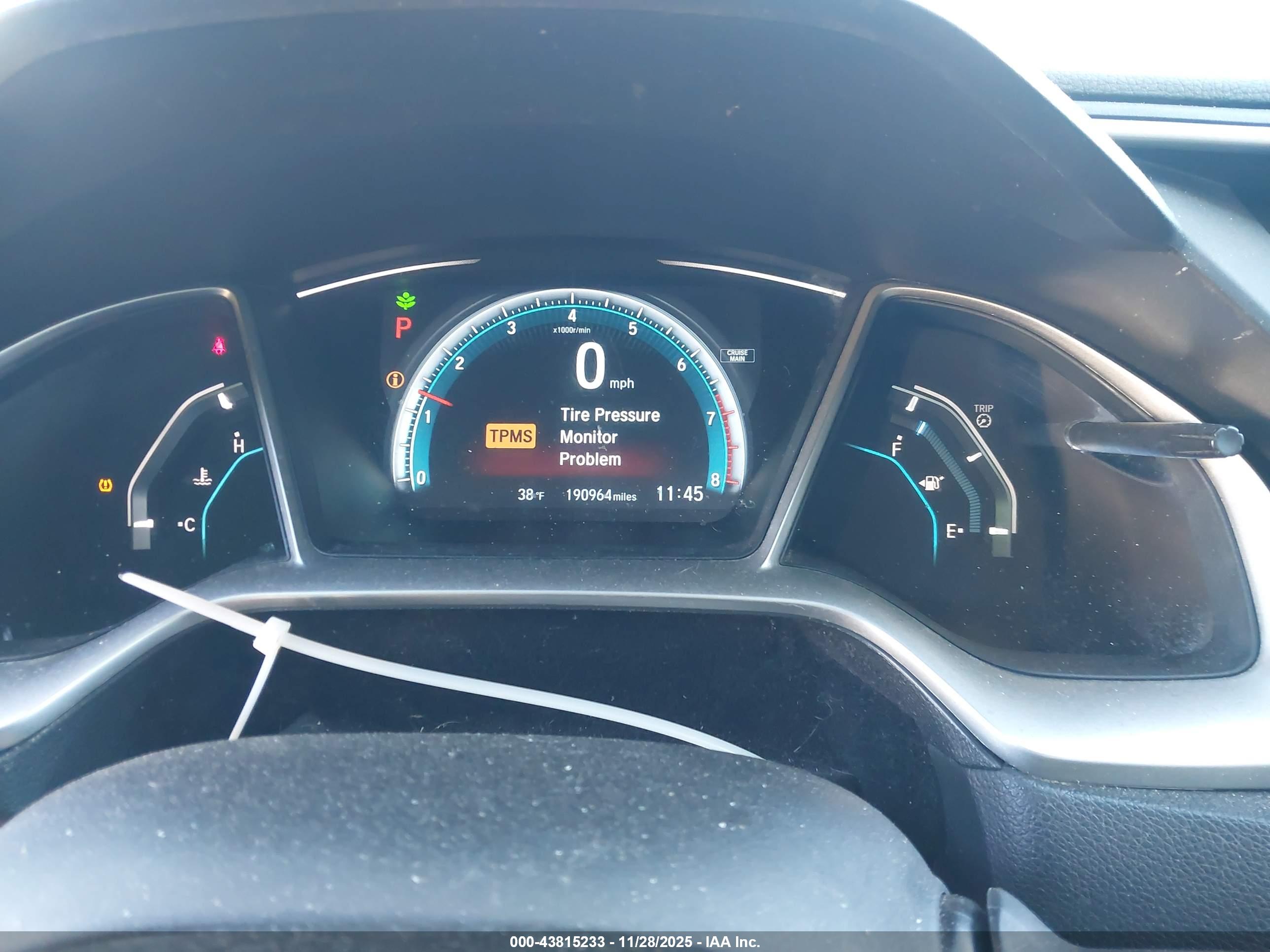 HONDA CIVIC image 7