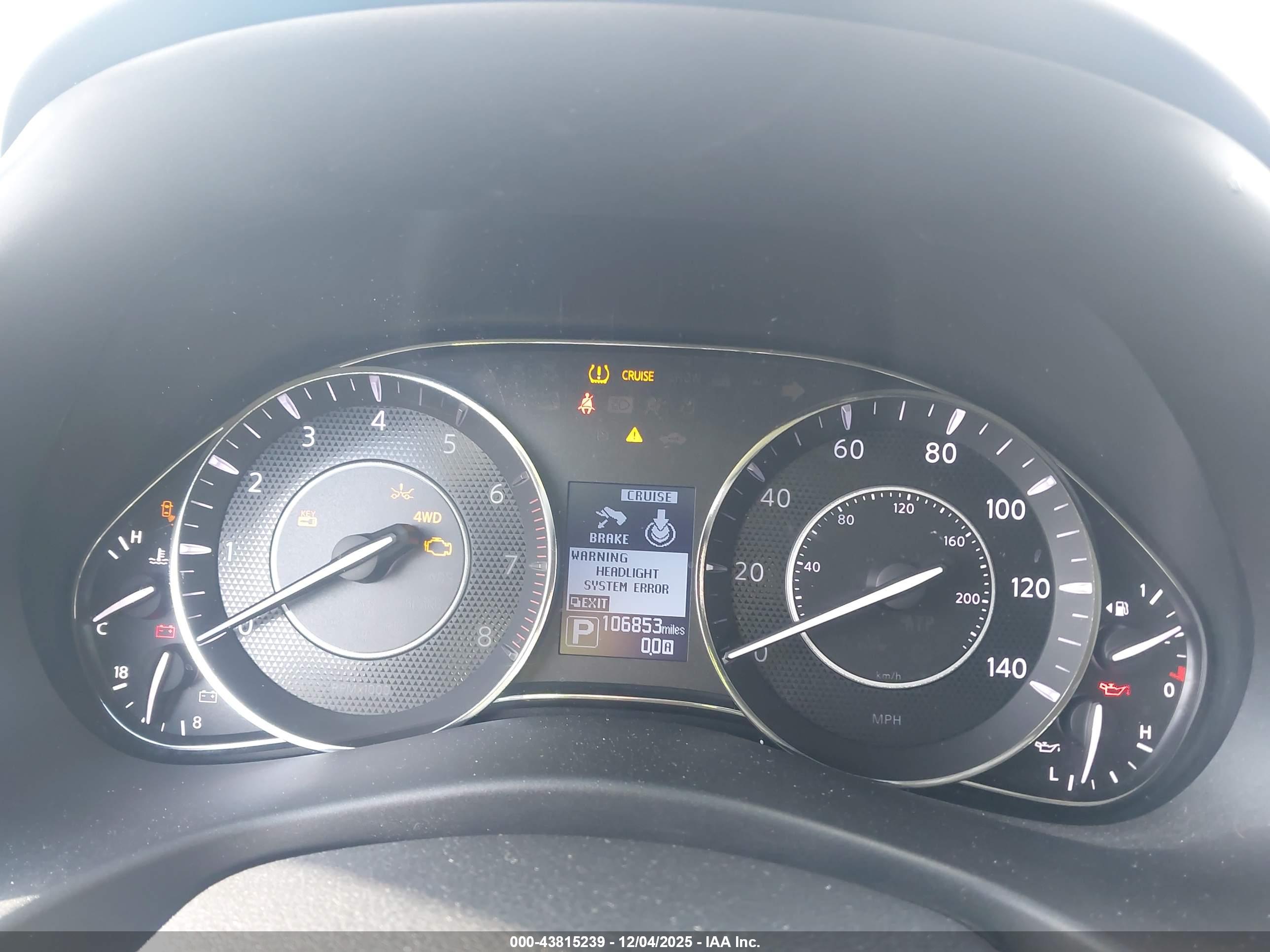 NISSAN ARMADA image 7