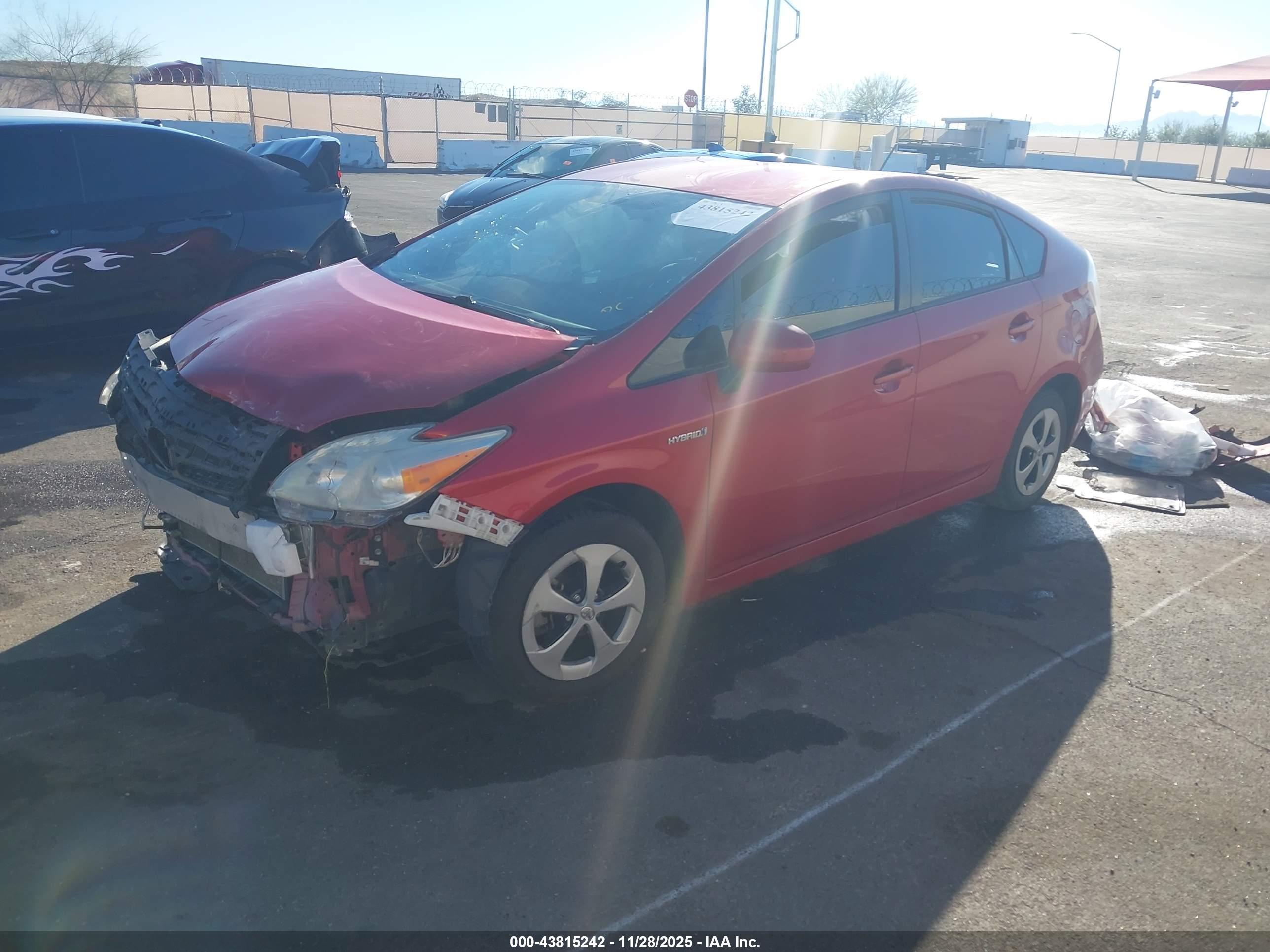 TOYOTA PRIUS image 2