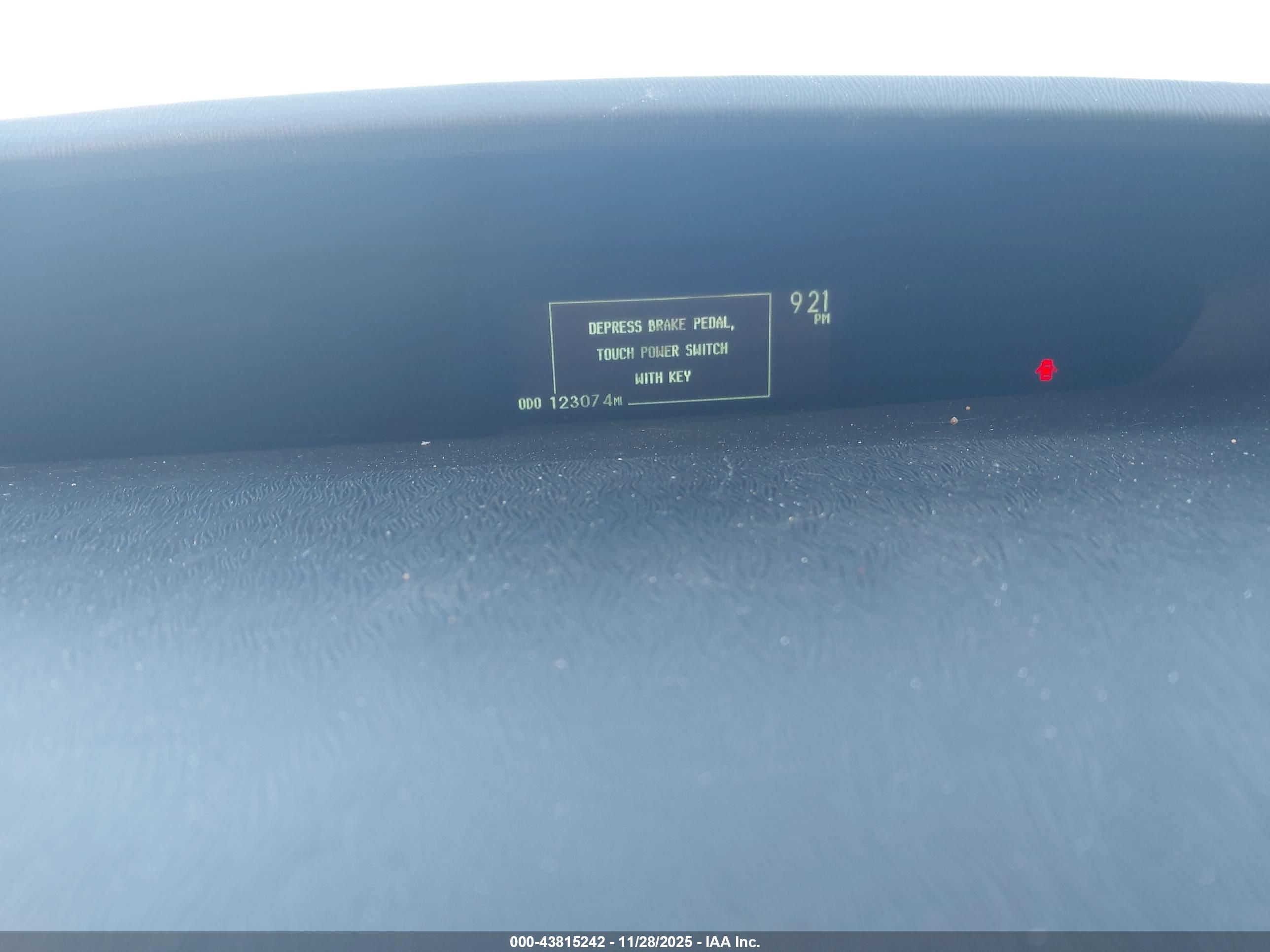 TOYOTA PRIUS image 7