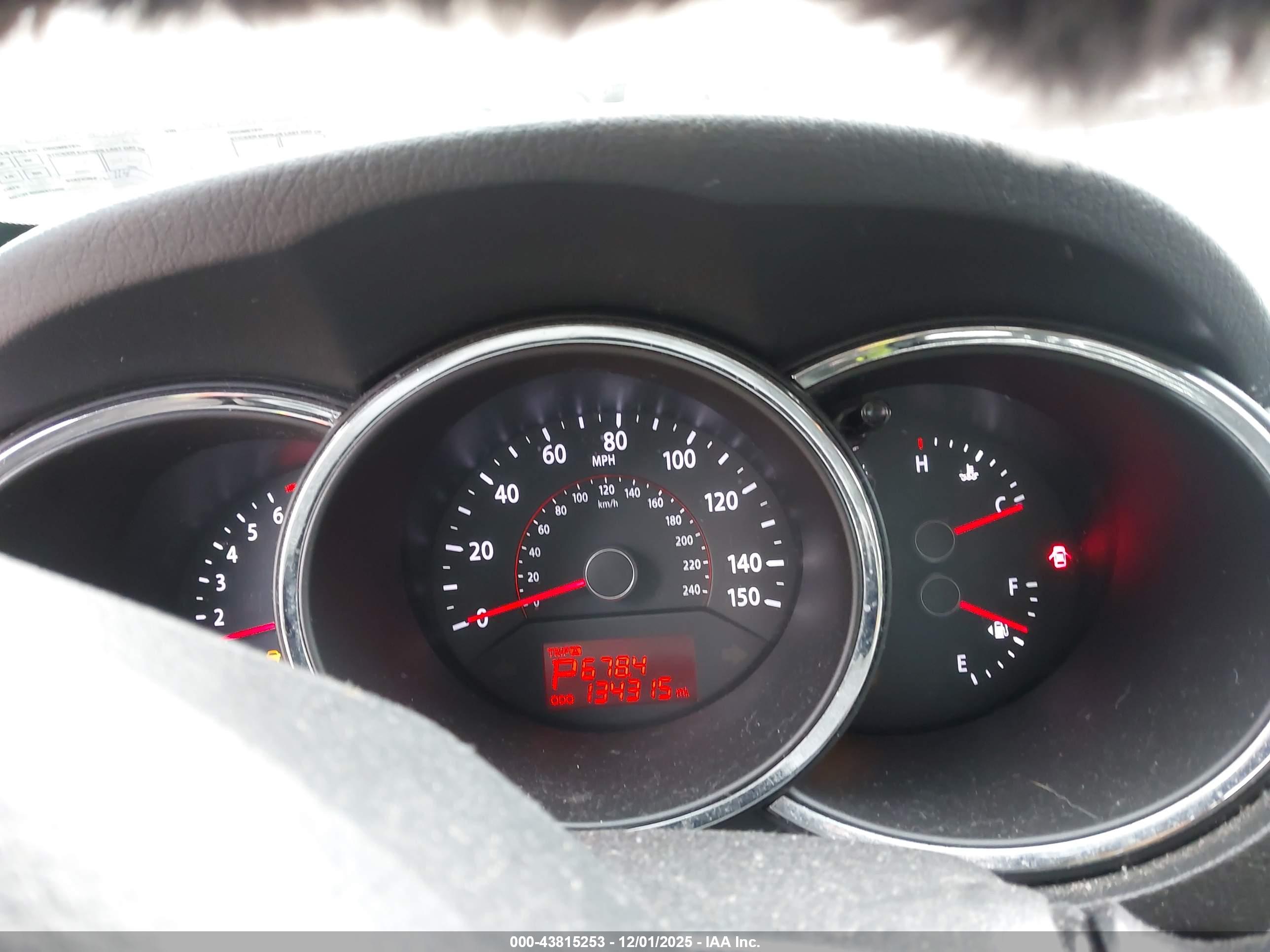 KIA SORENTO image 7