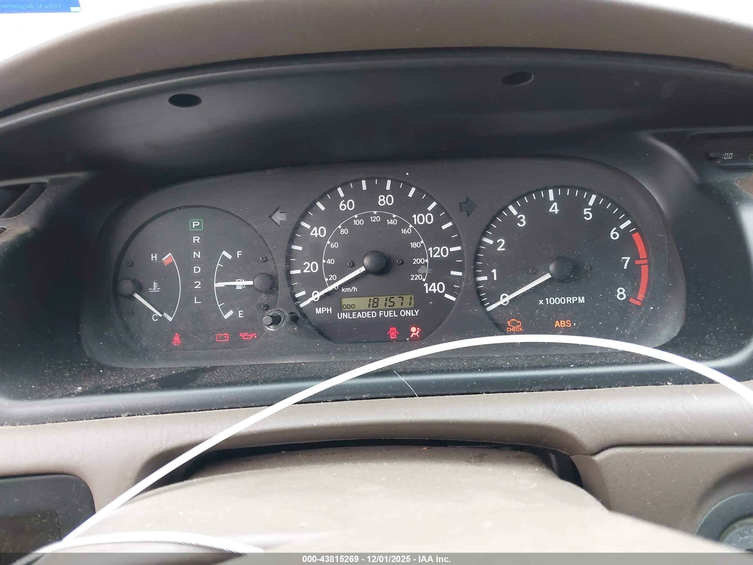 TOYOTA CAMRY image 7