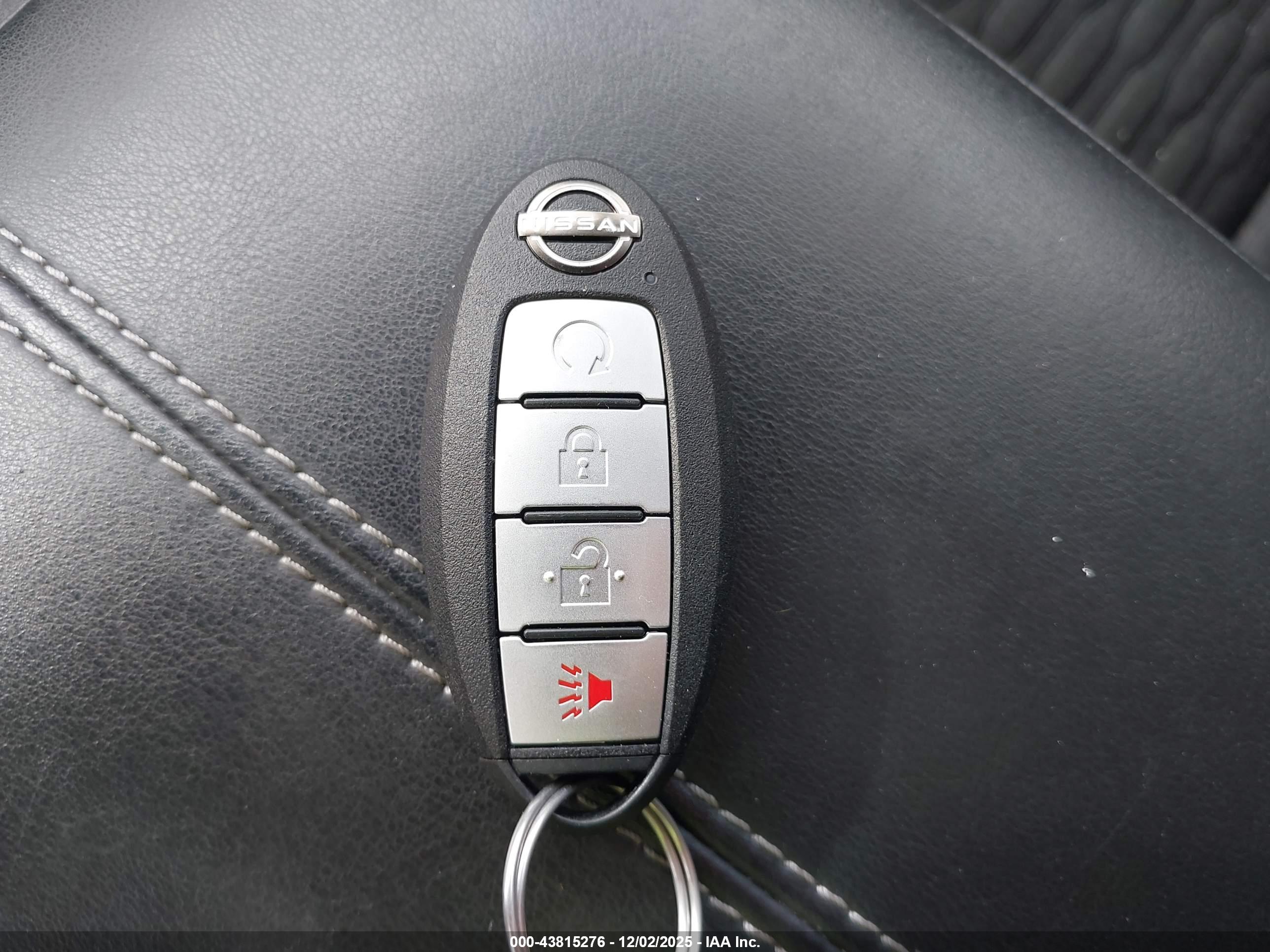 NISSAN PATHFINDER image 11