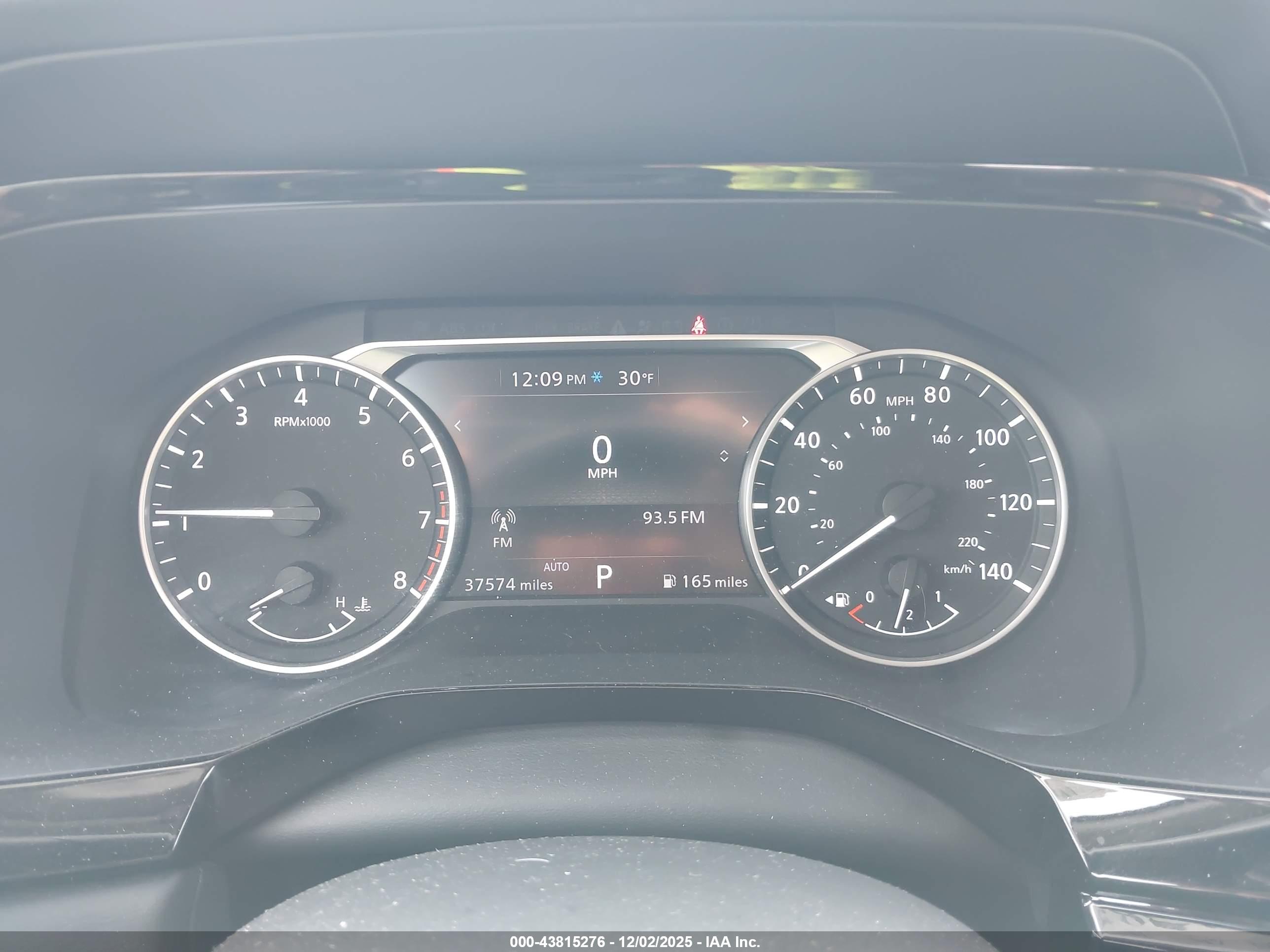 NISSAN PATHFINDER image 7