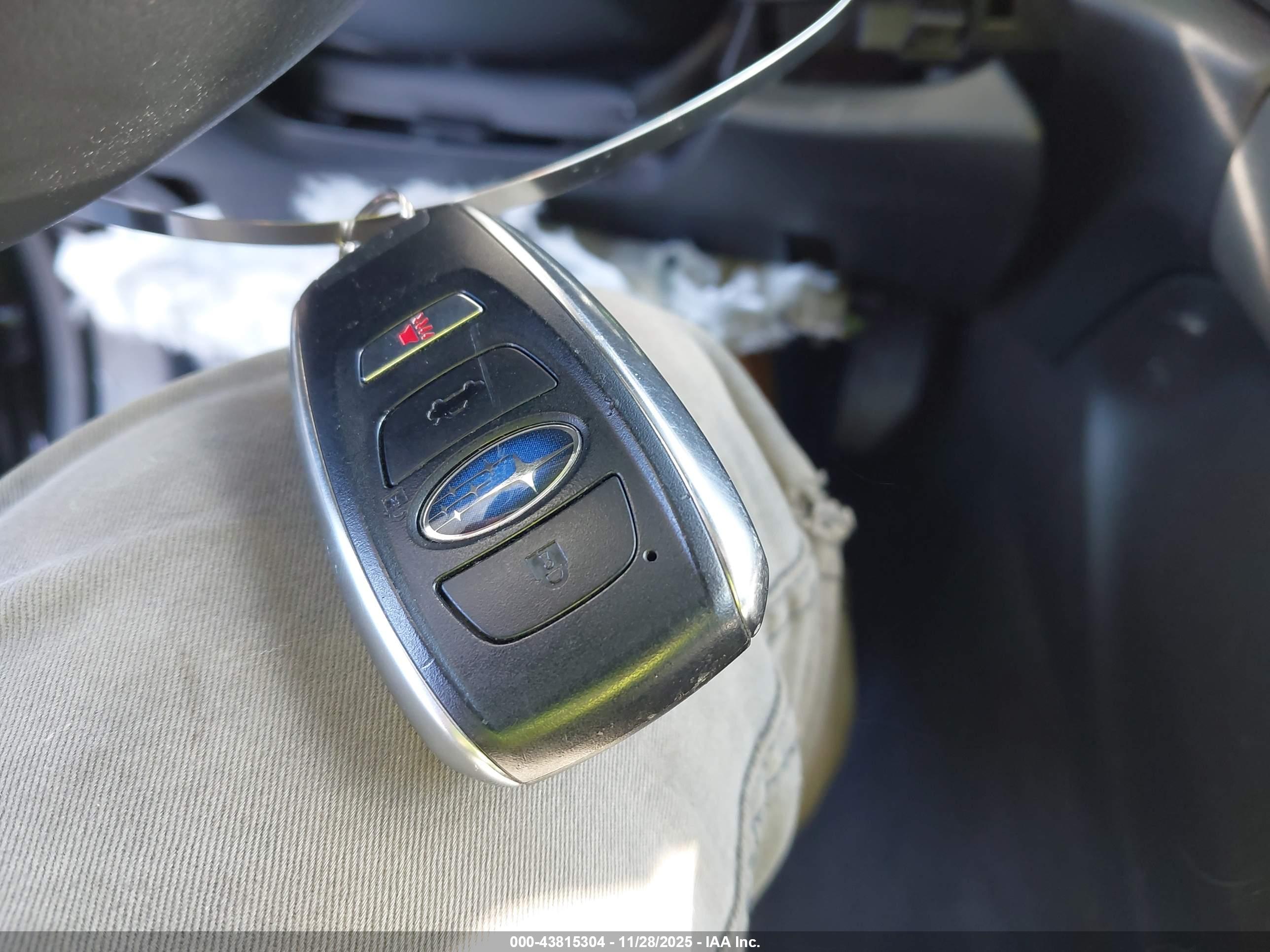 SUBARU OUTBACK image 11