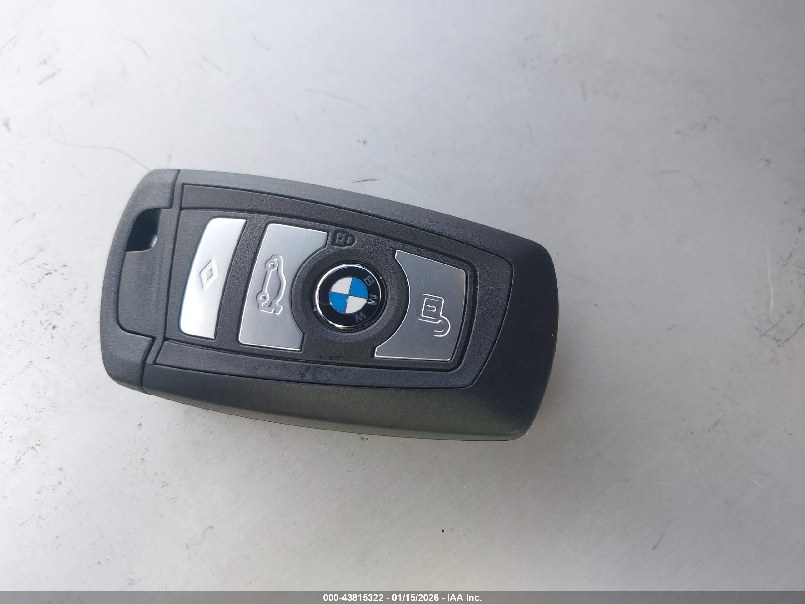 BMW 528I image 11
