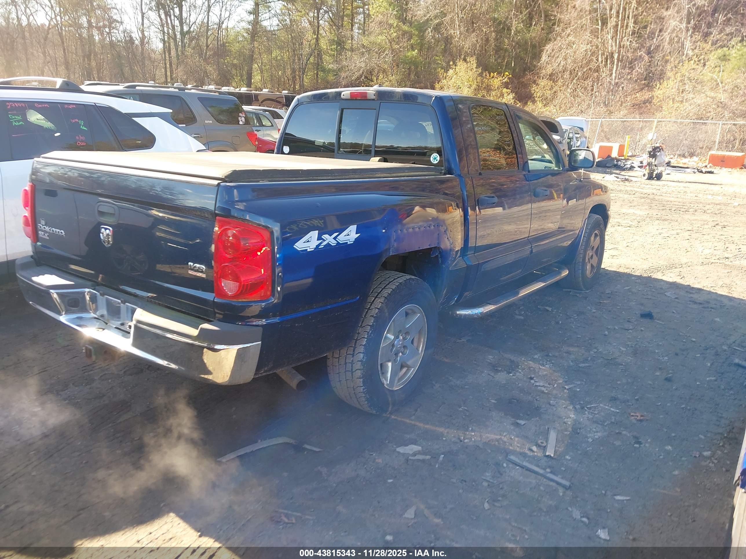 DODGE DAKOTA image 4