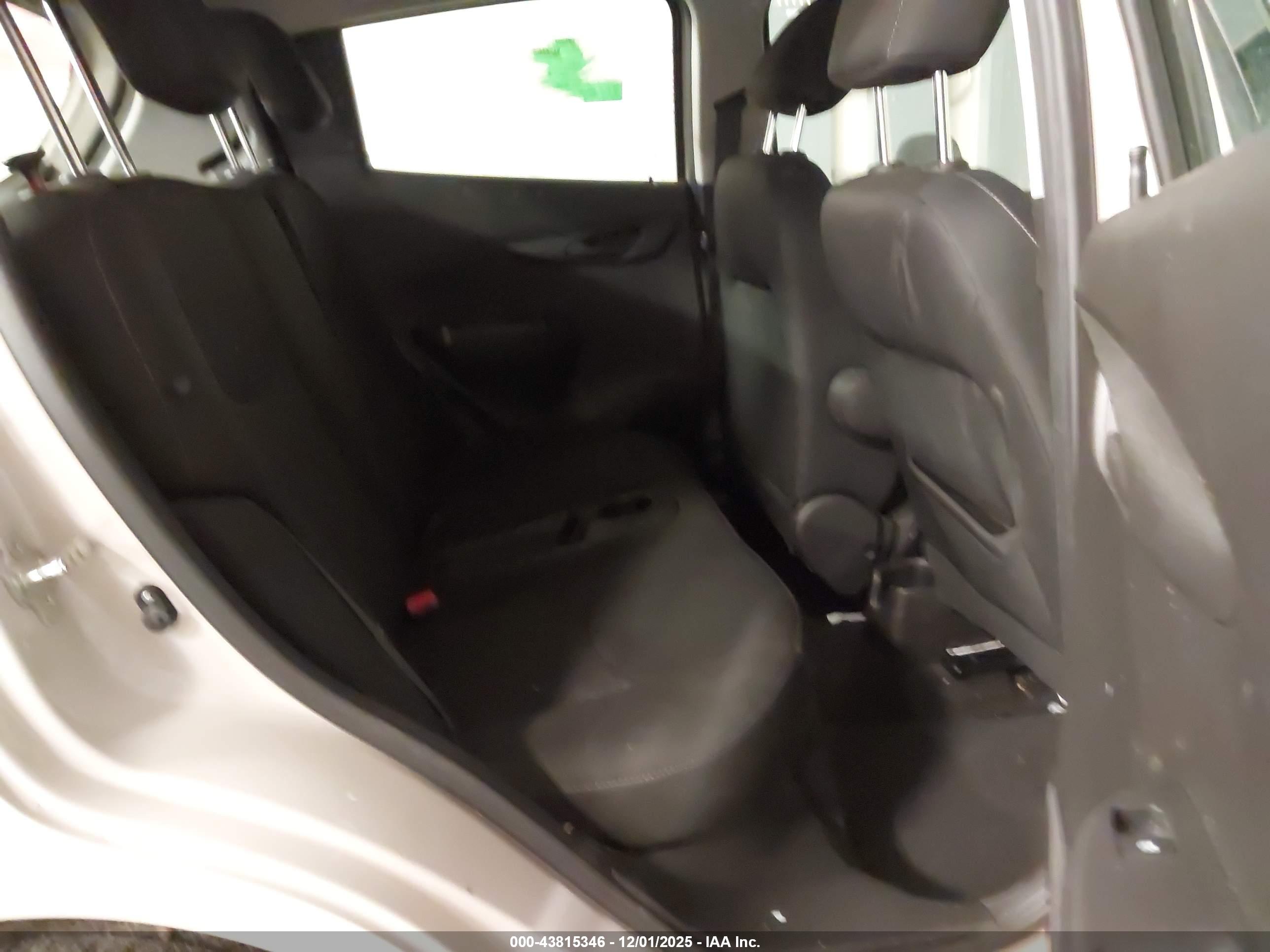 CHEVROLET SPARK image 8