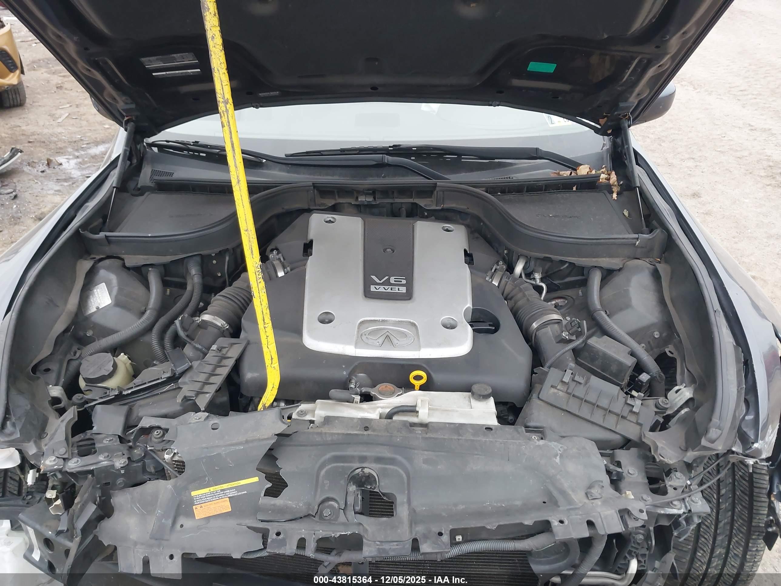 INFINITI G37X image 10