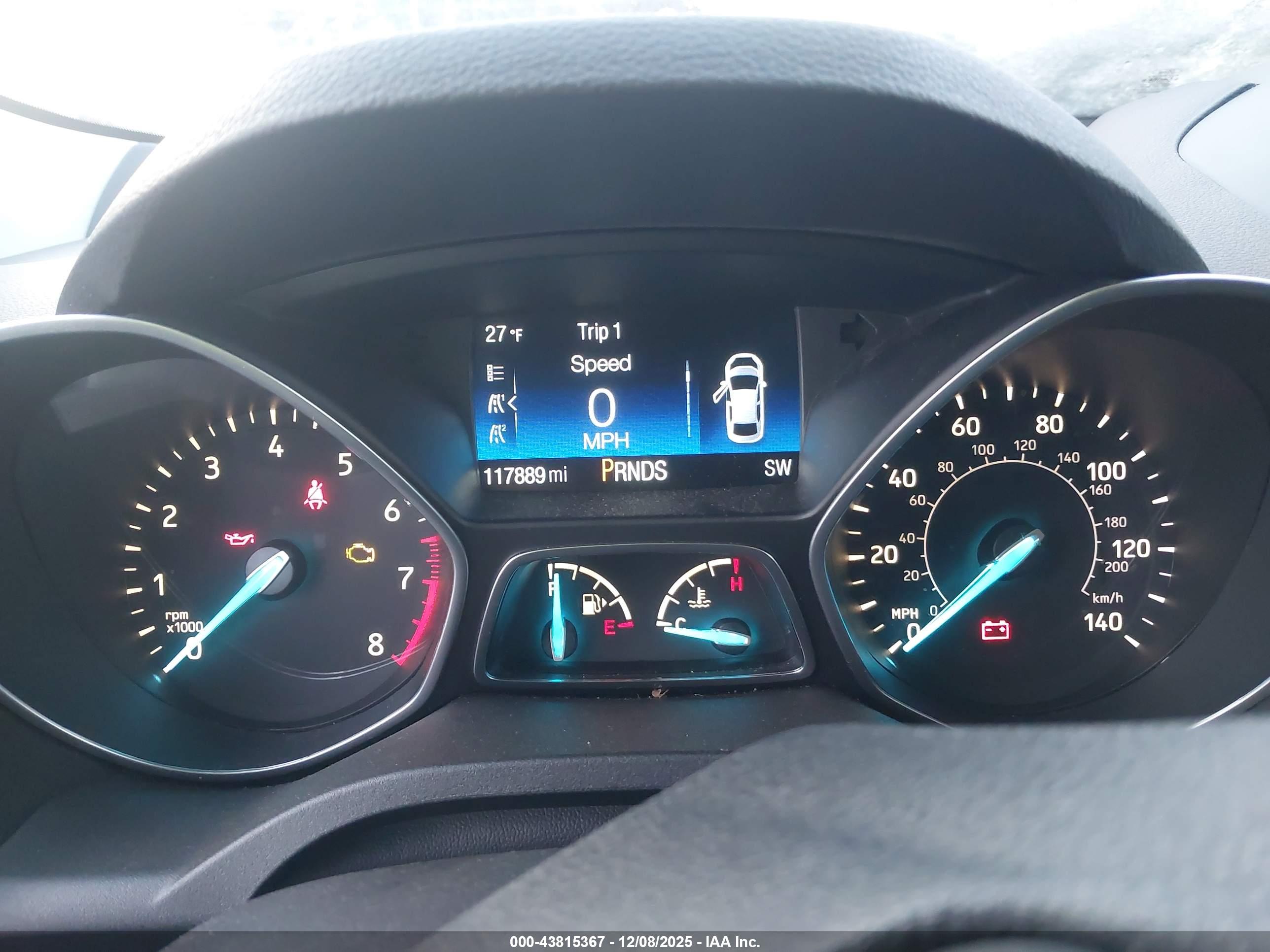 FORD ESCAPE image 7