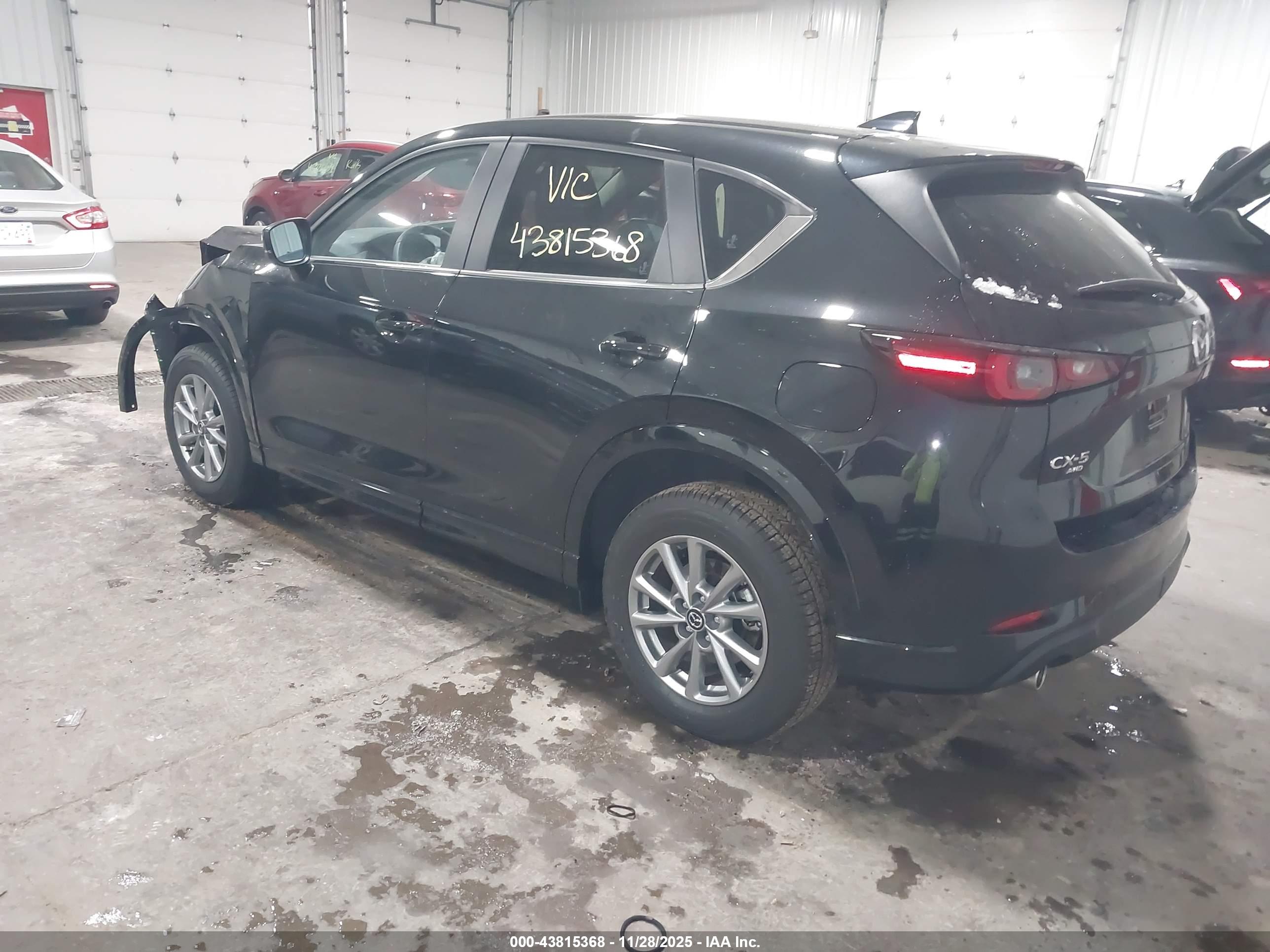 MAZDA CX-5 image 3