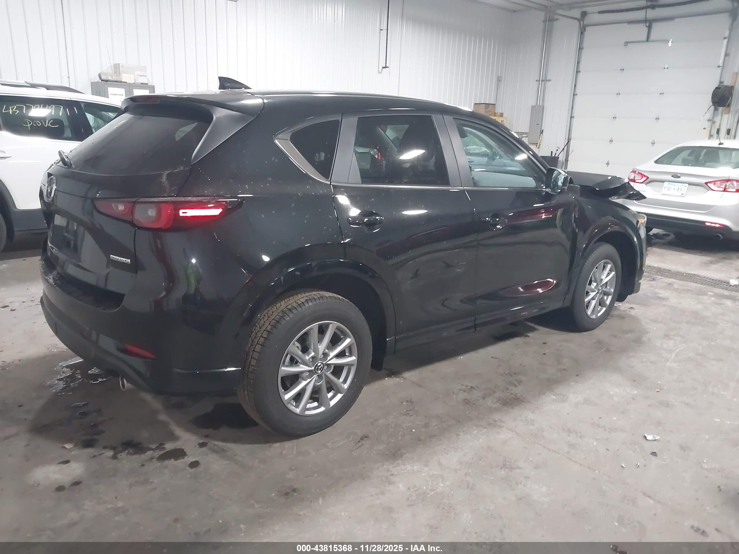 MAZDA CX-5 image 4