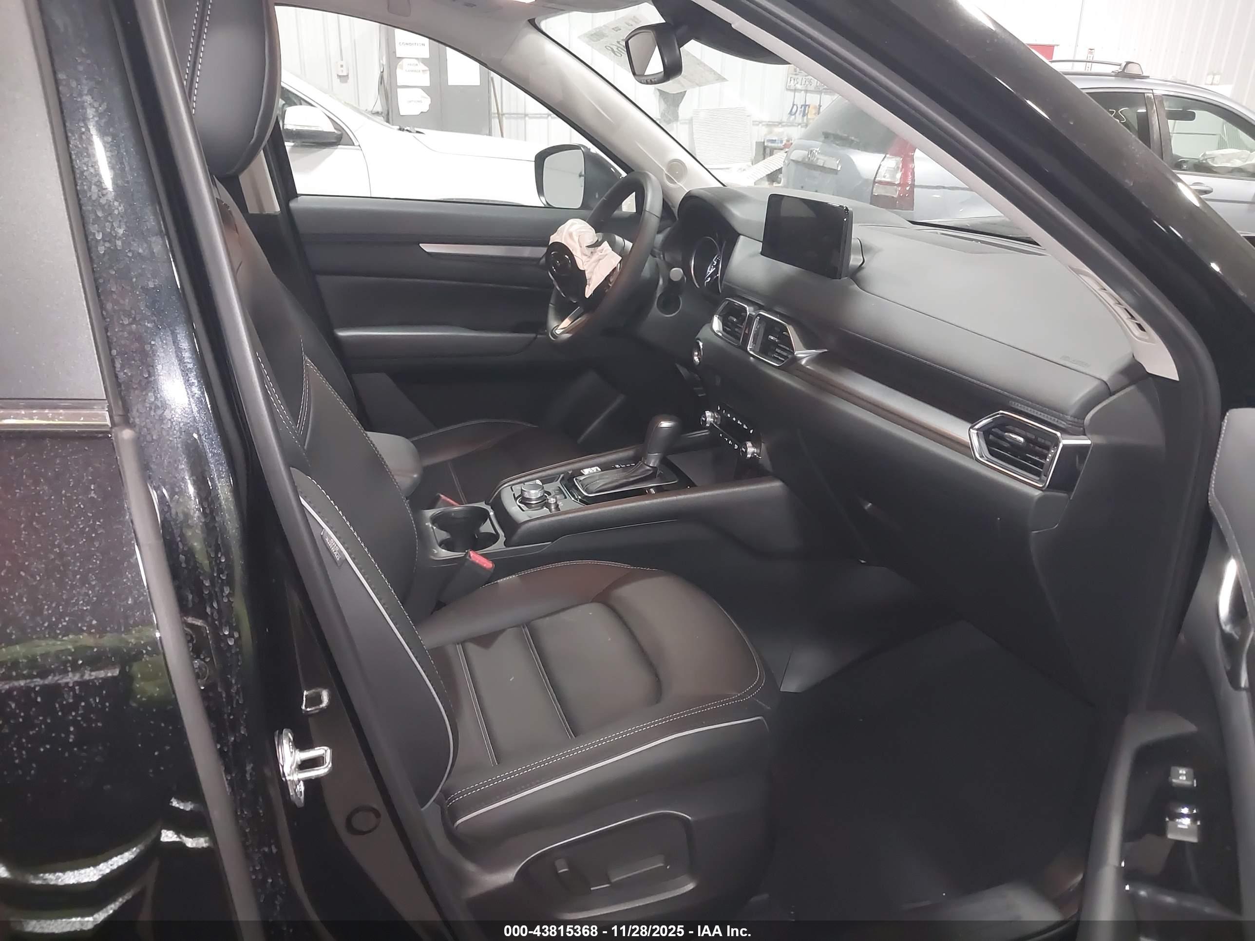 MAZDA CX-5 image 5
