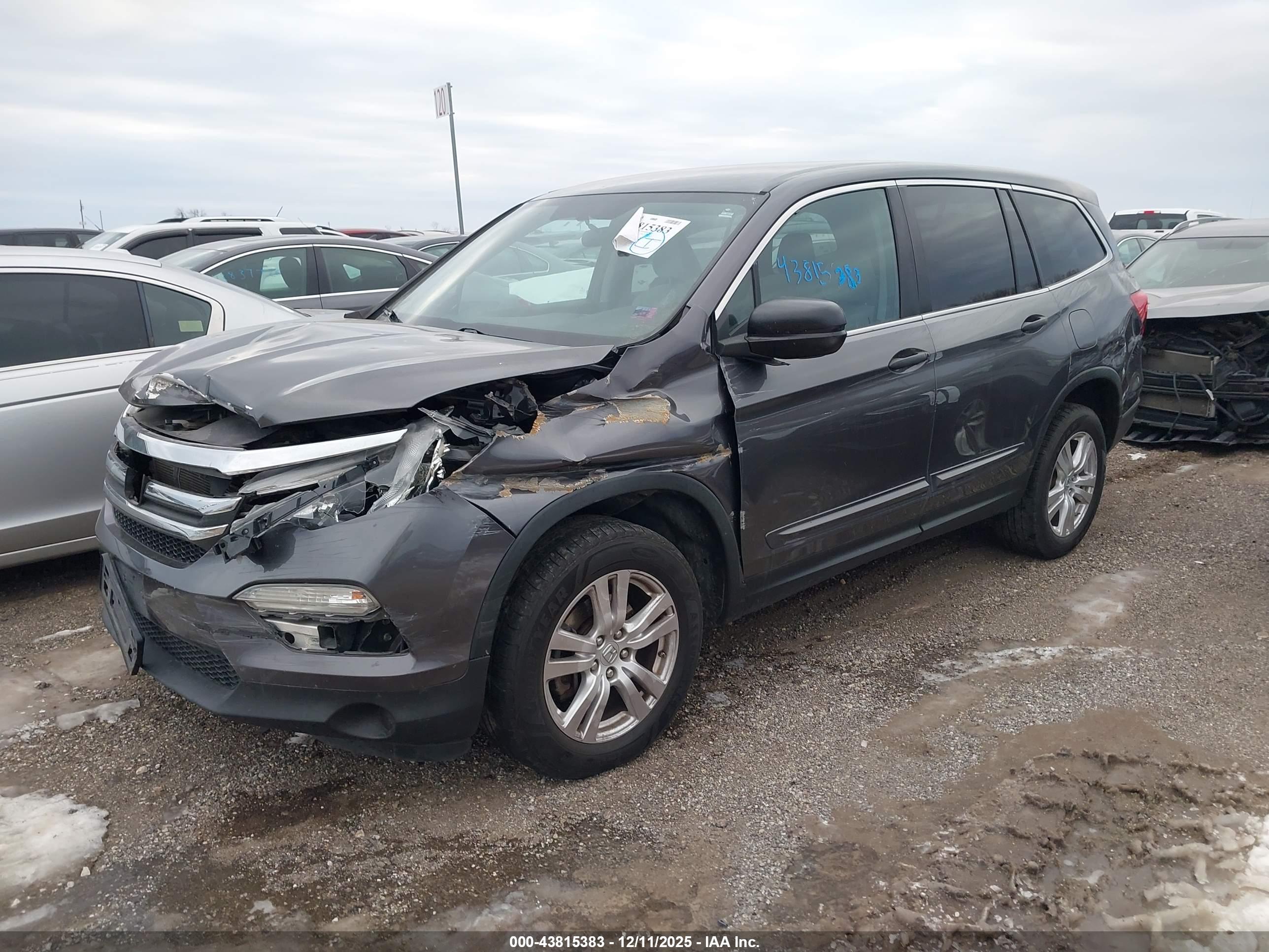 HONDA PILOT image 2