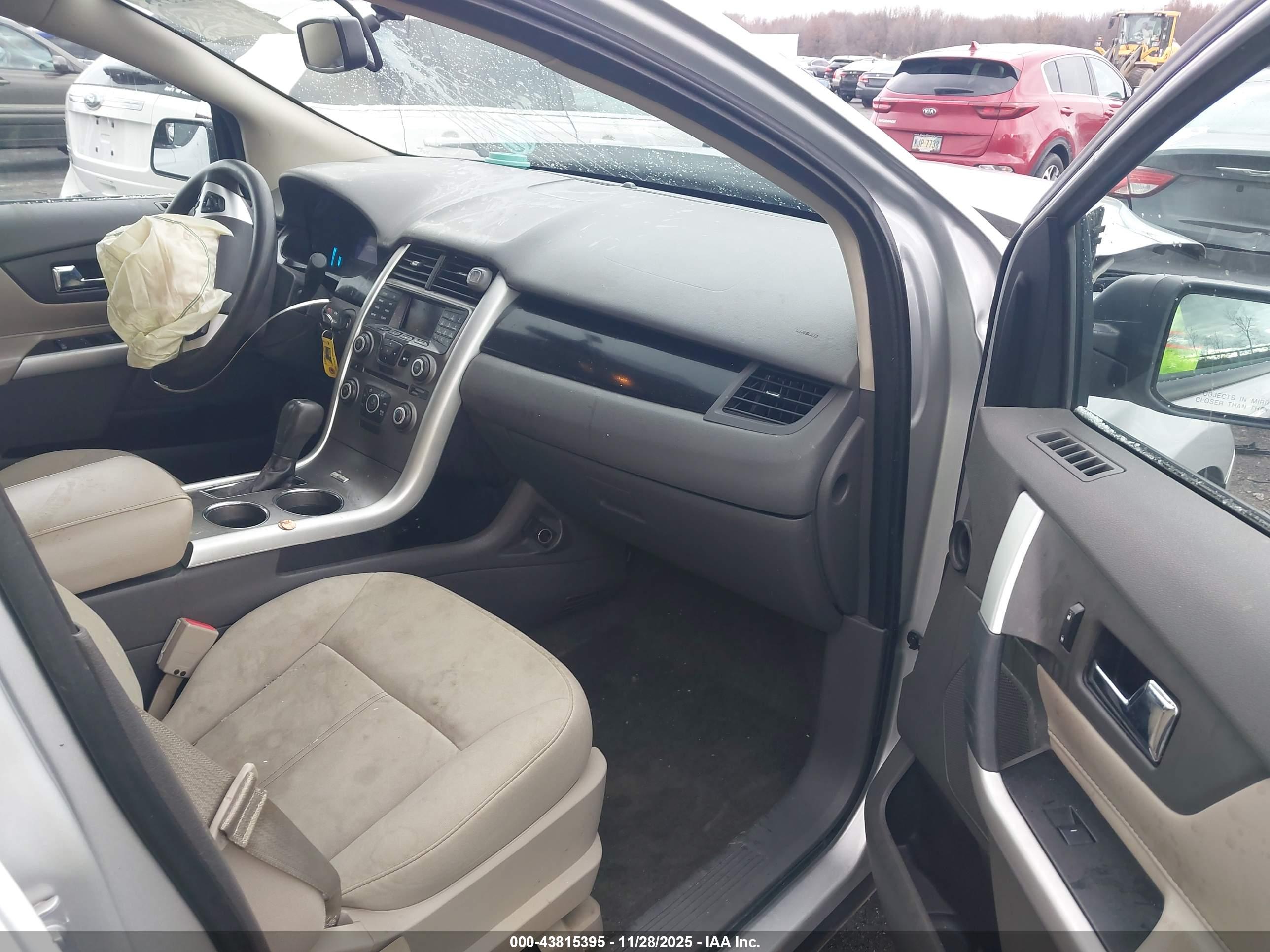 FORD EDGE image 5