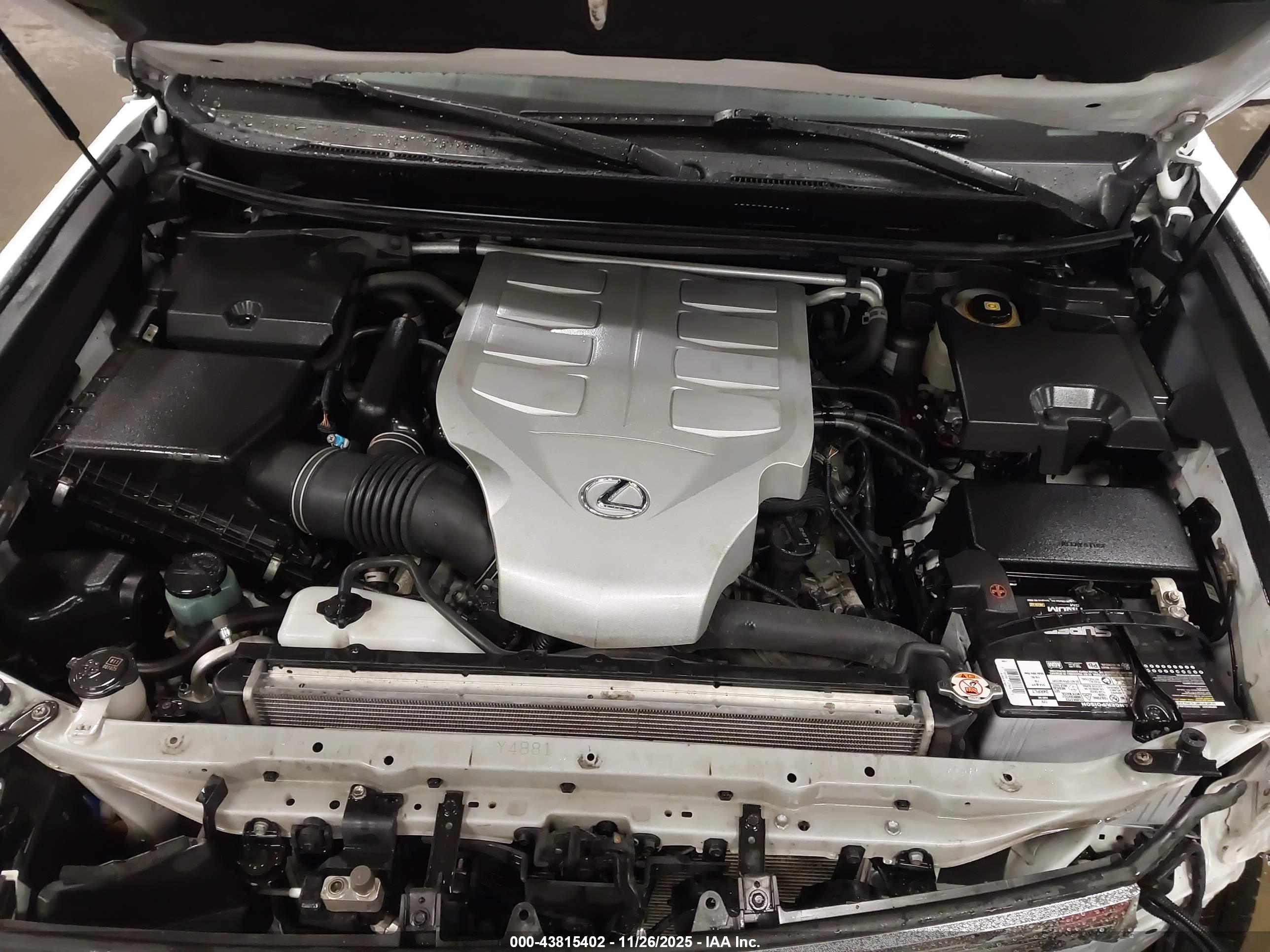 LEXUS GX image 10
