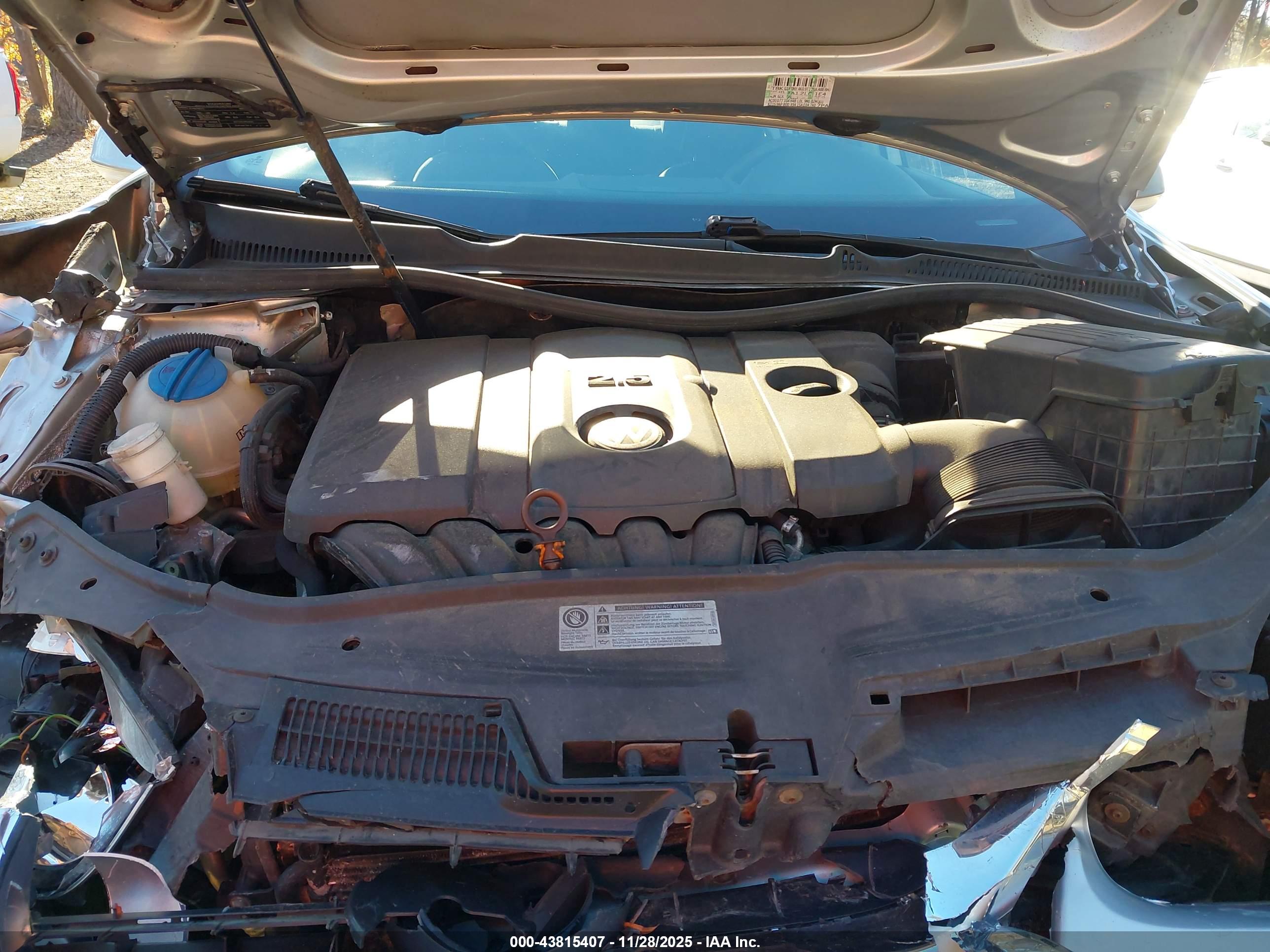 VOLKSWAGEN JETTA image 10