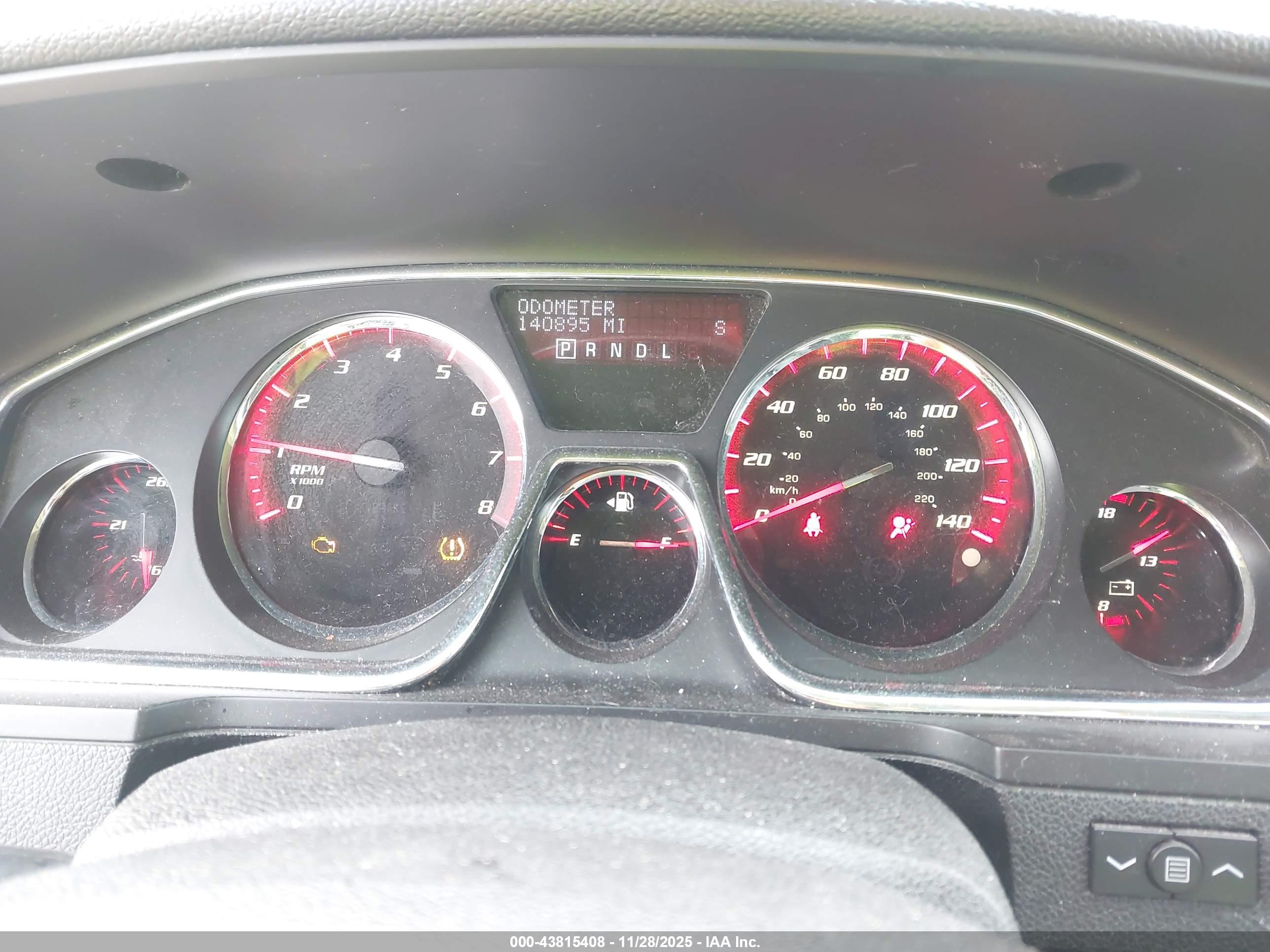 GMC ACADIA image 7