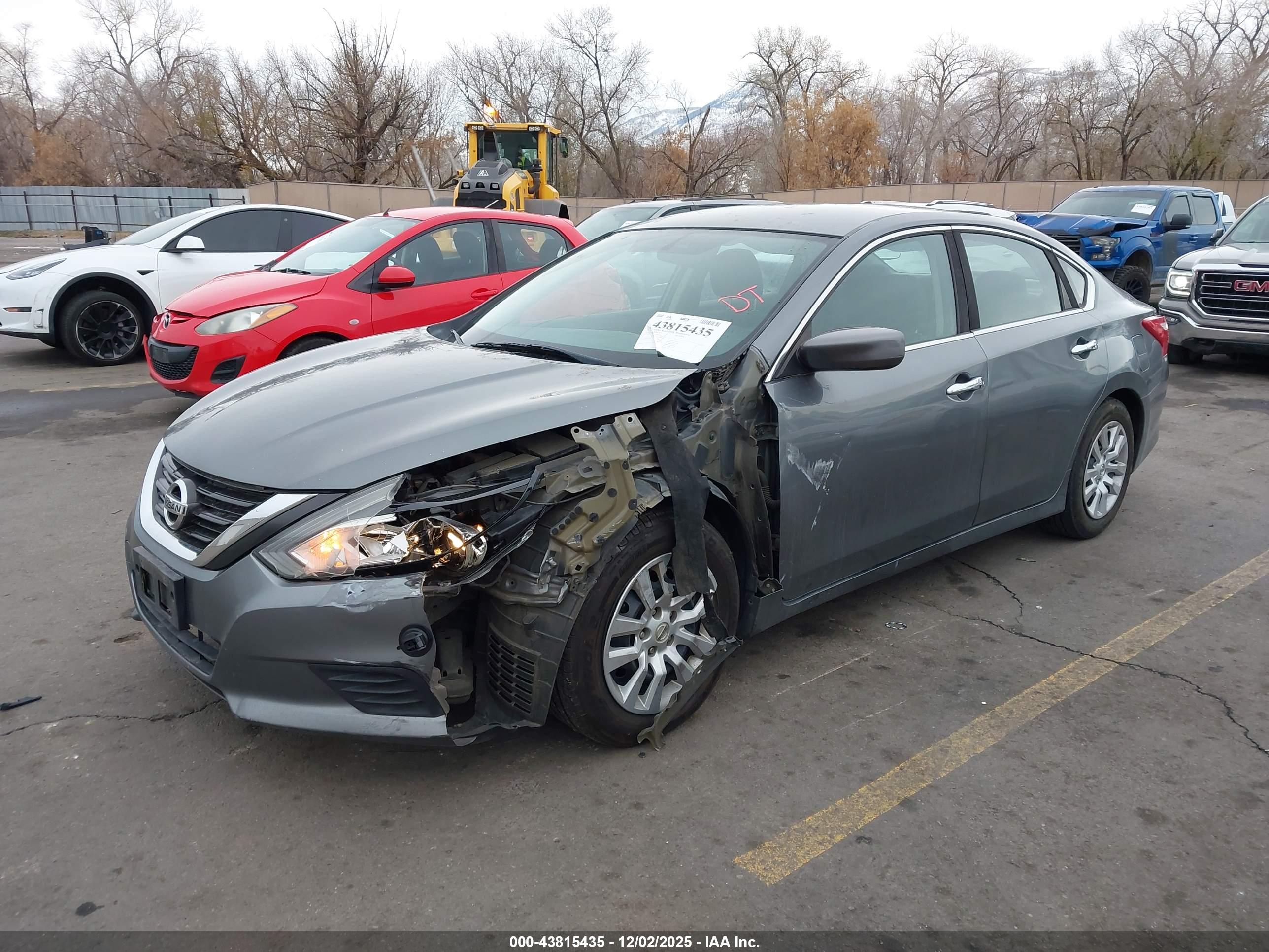 NISSAN ALTIMA image 2