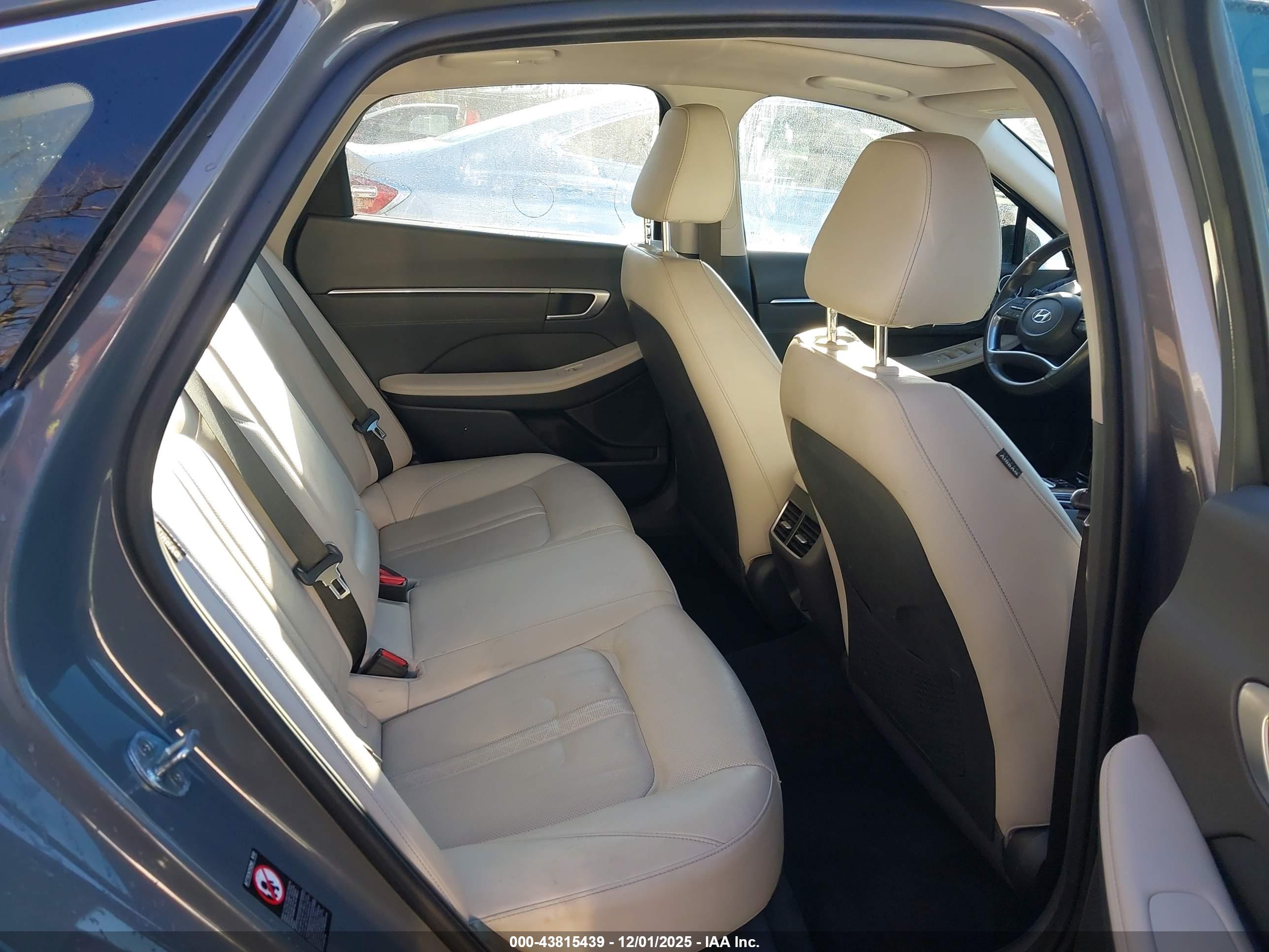 HYUNDAI SONATA image 8