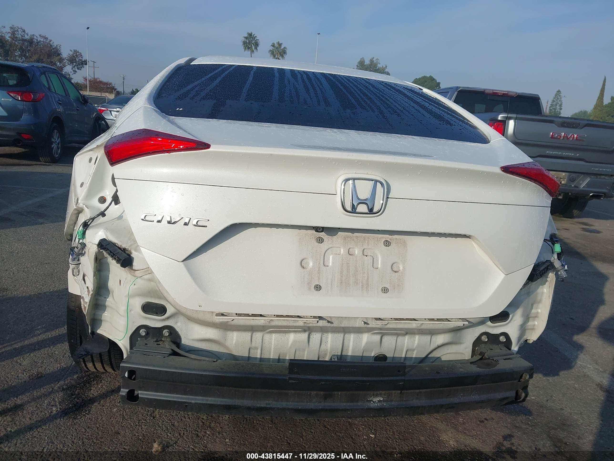 HONDA CIVIC image 6