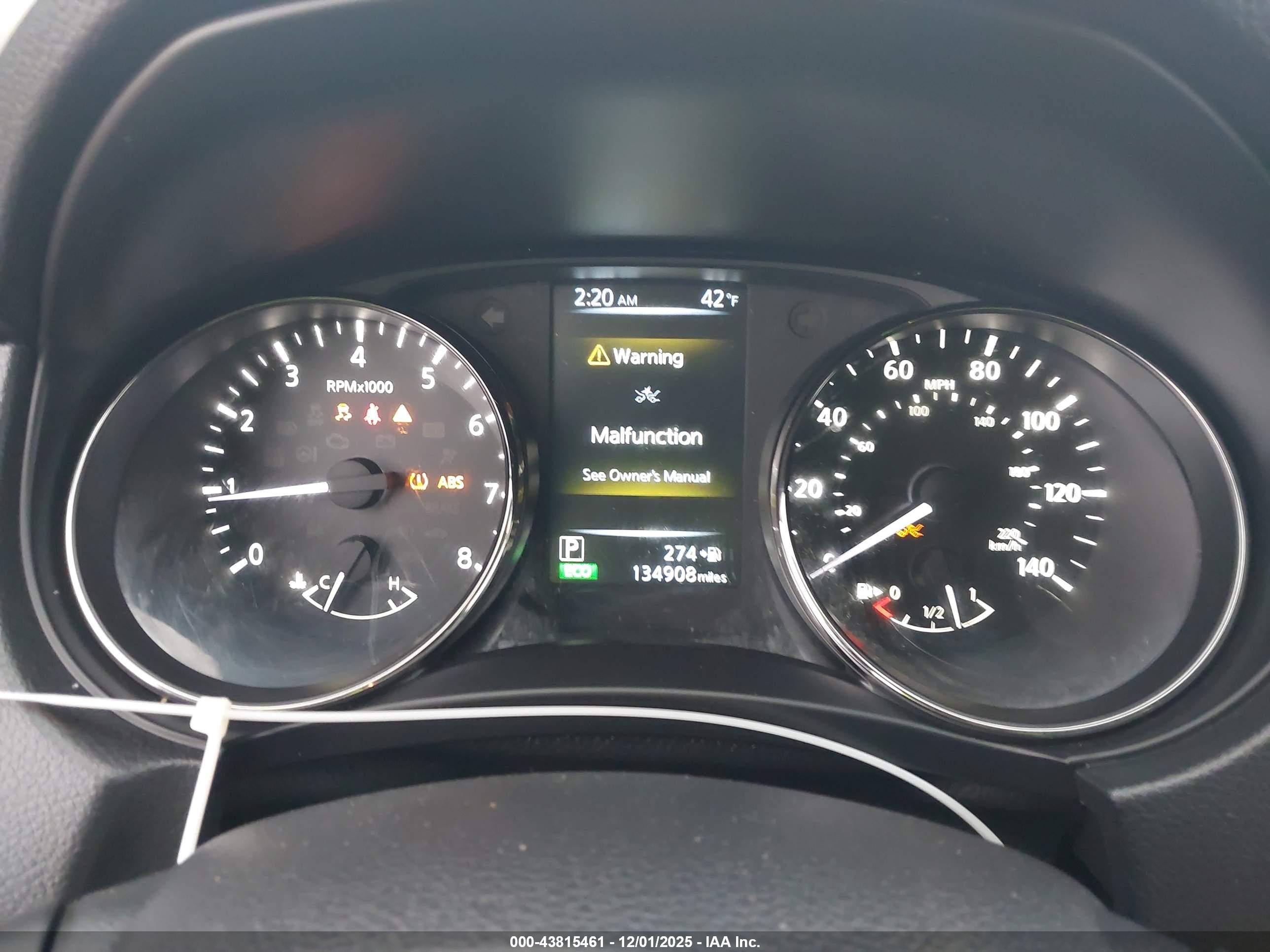 NISSAN ROGUE image 7