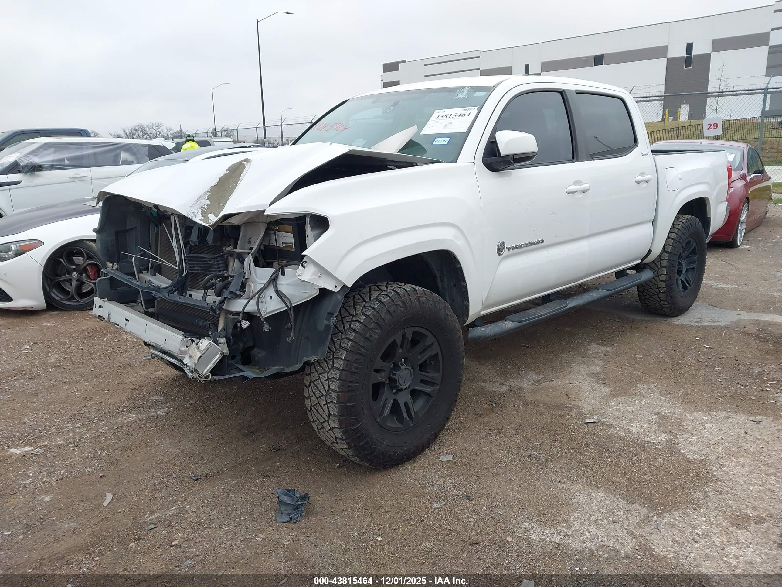 TOYOTA TACOMA image 2