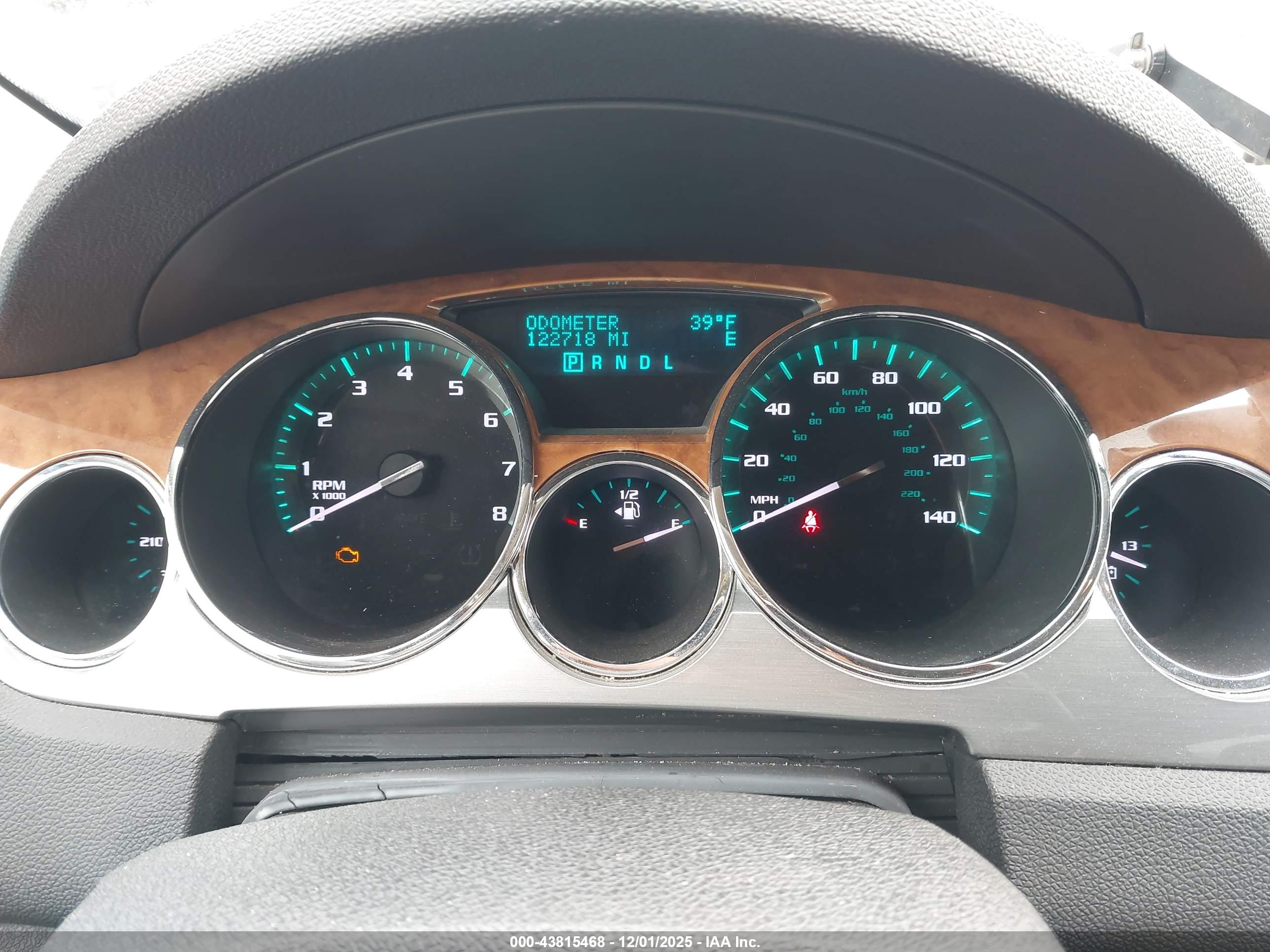 BUICK ENCLAVE image 7