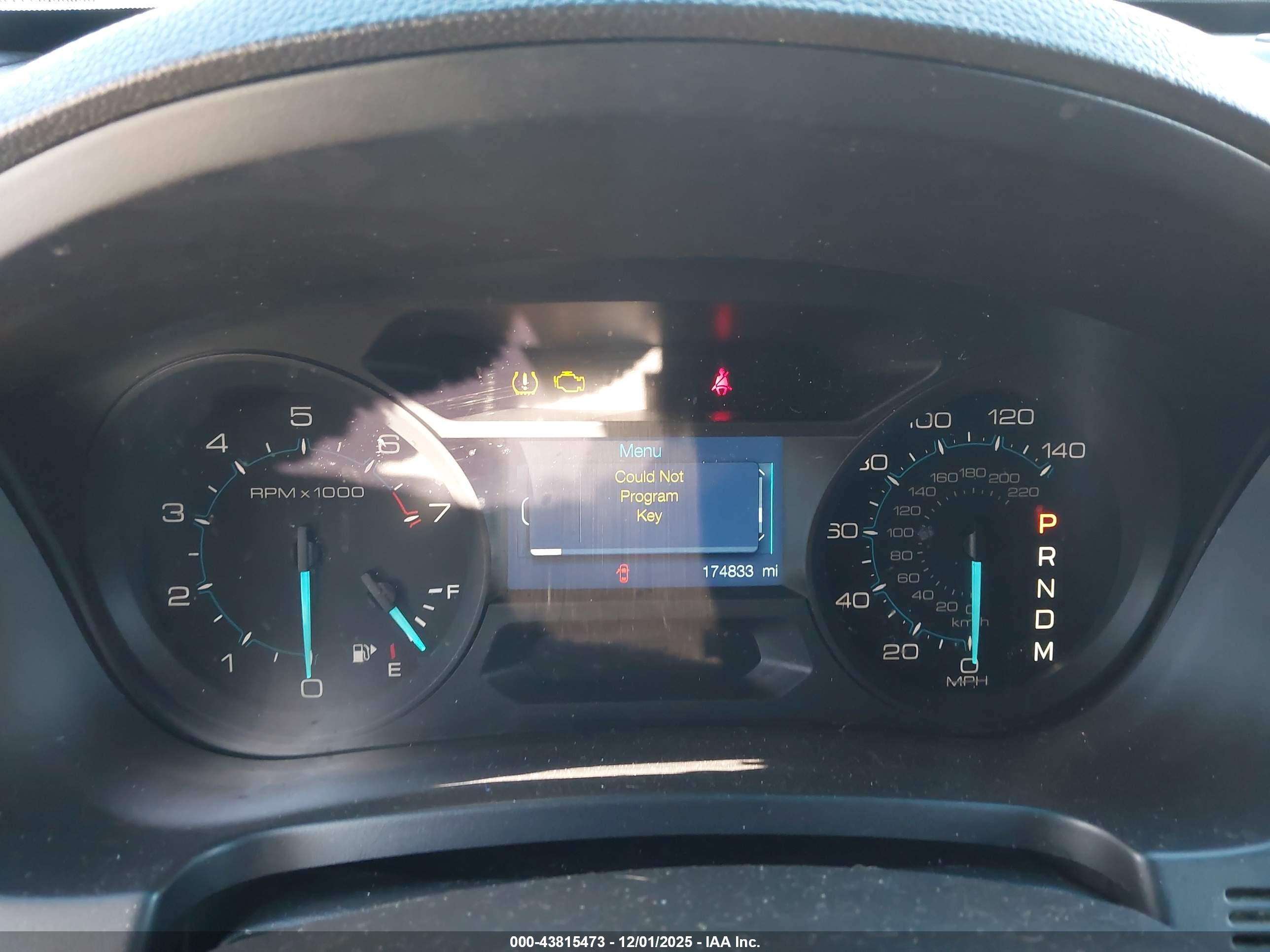 FORD EXPLORER image 7
