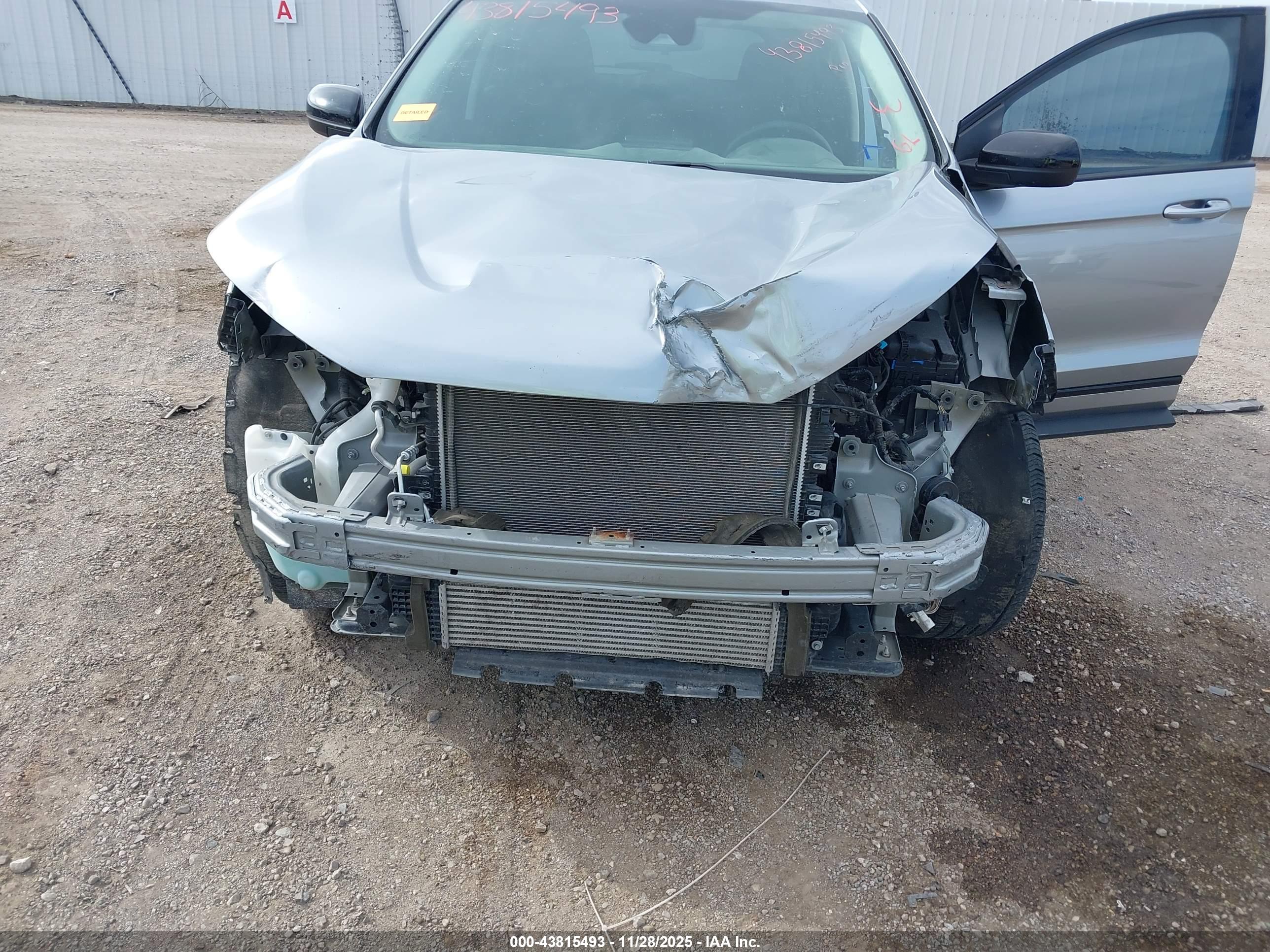 FORD EDGE image 6