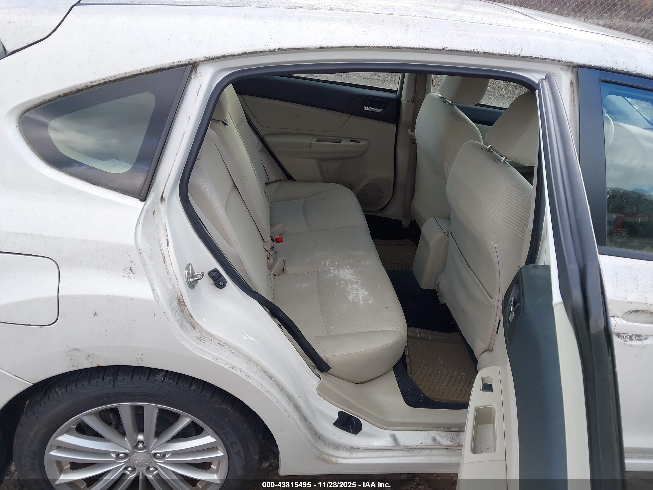 SUBARU IMPREZA image 8
