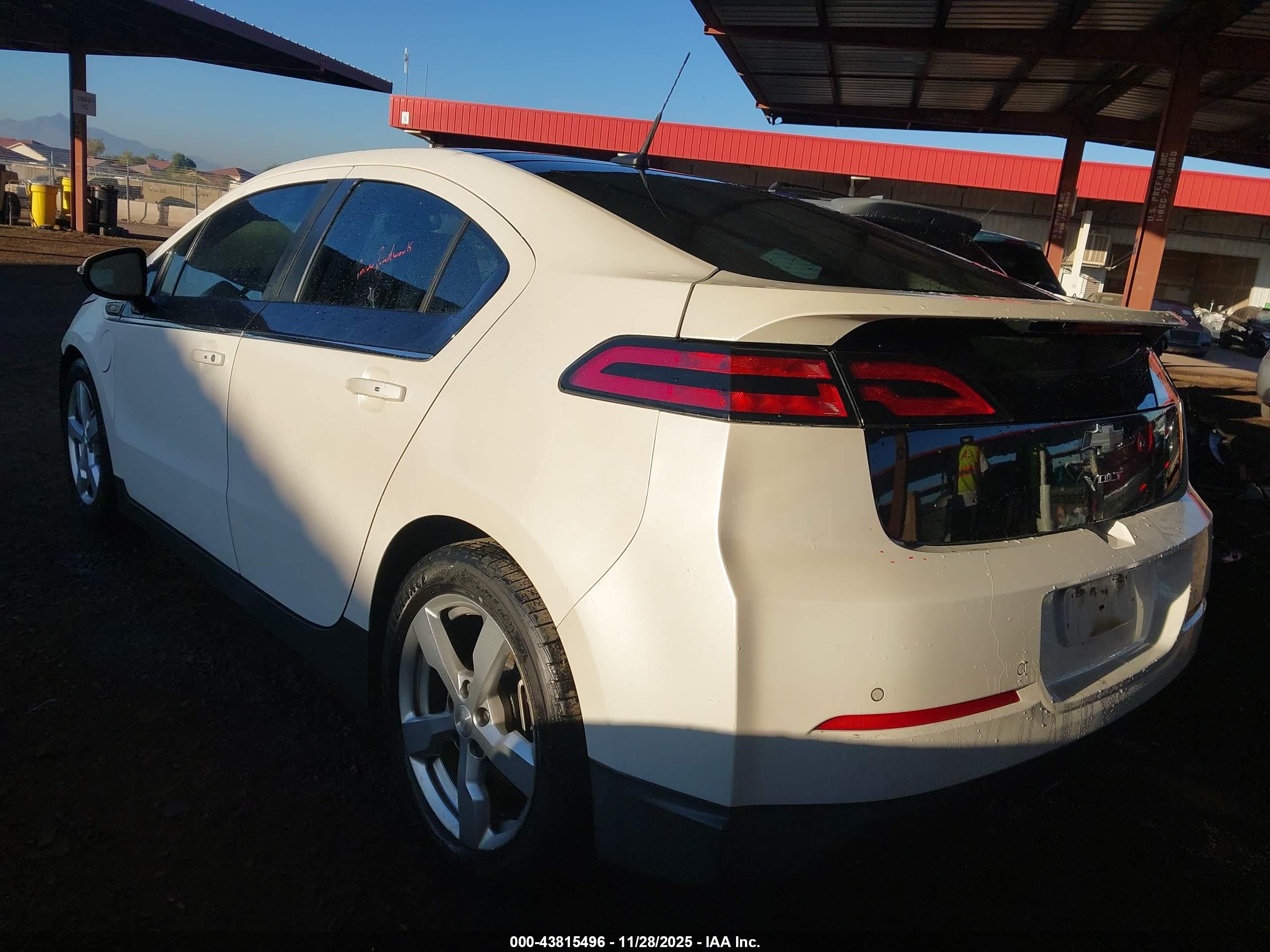 CHEVROLET VOLT image 3