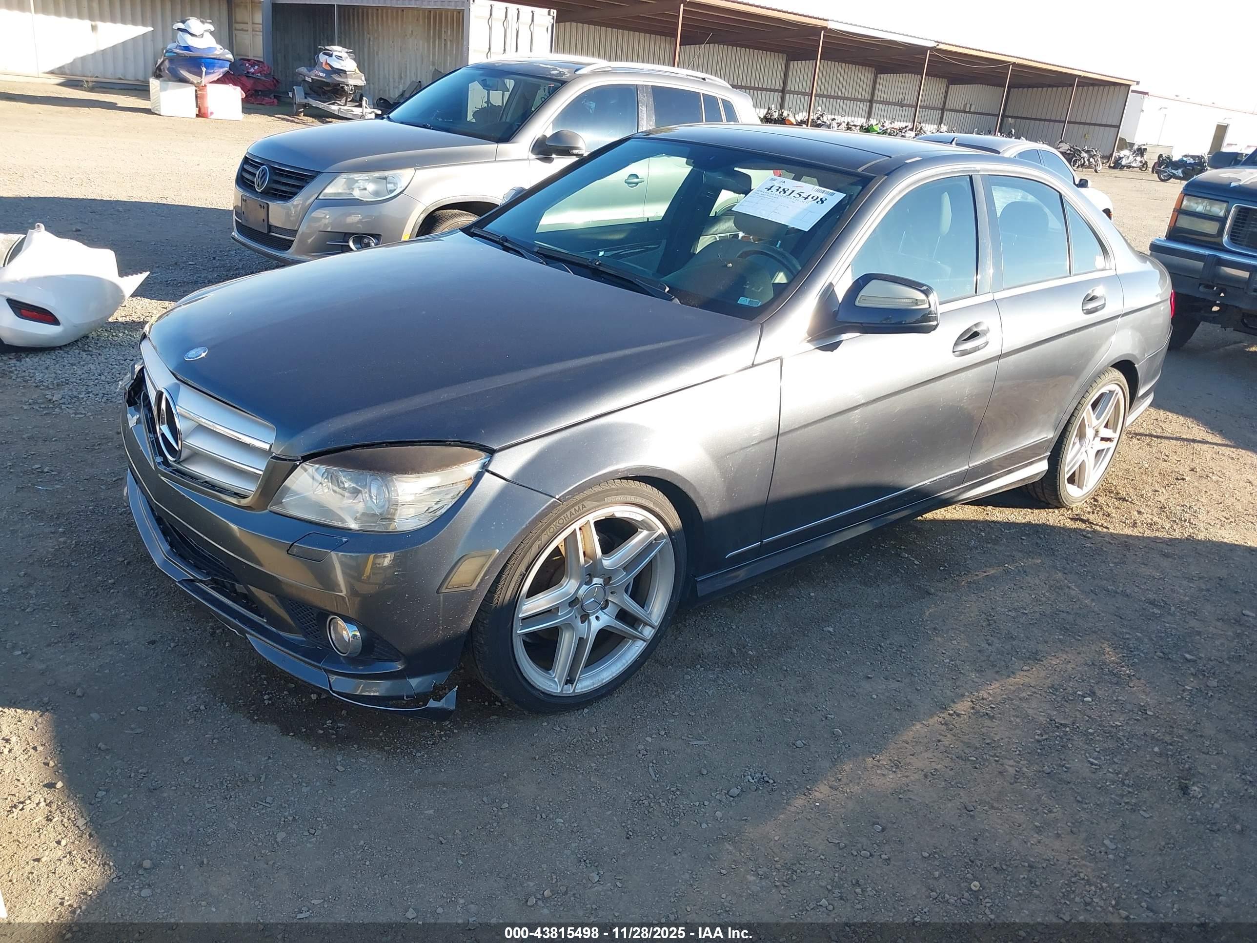 MERCEDES-BENZ C image 2